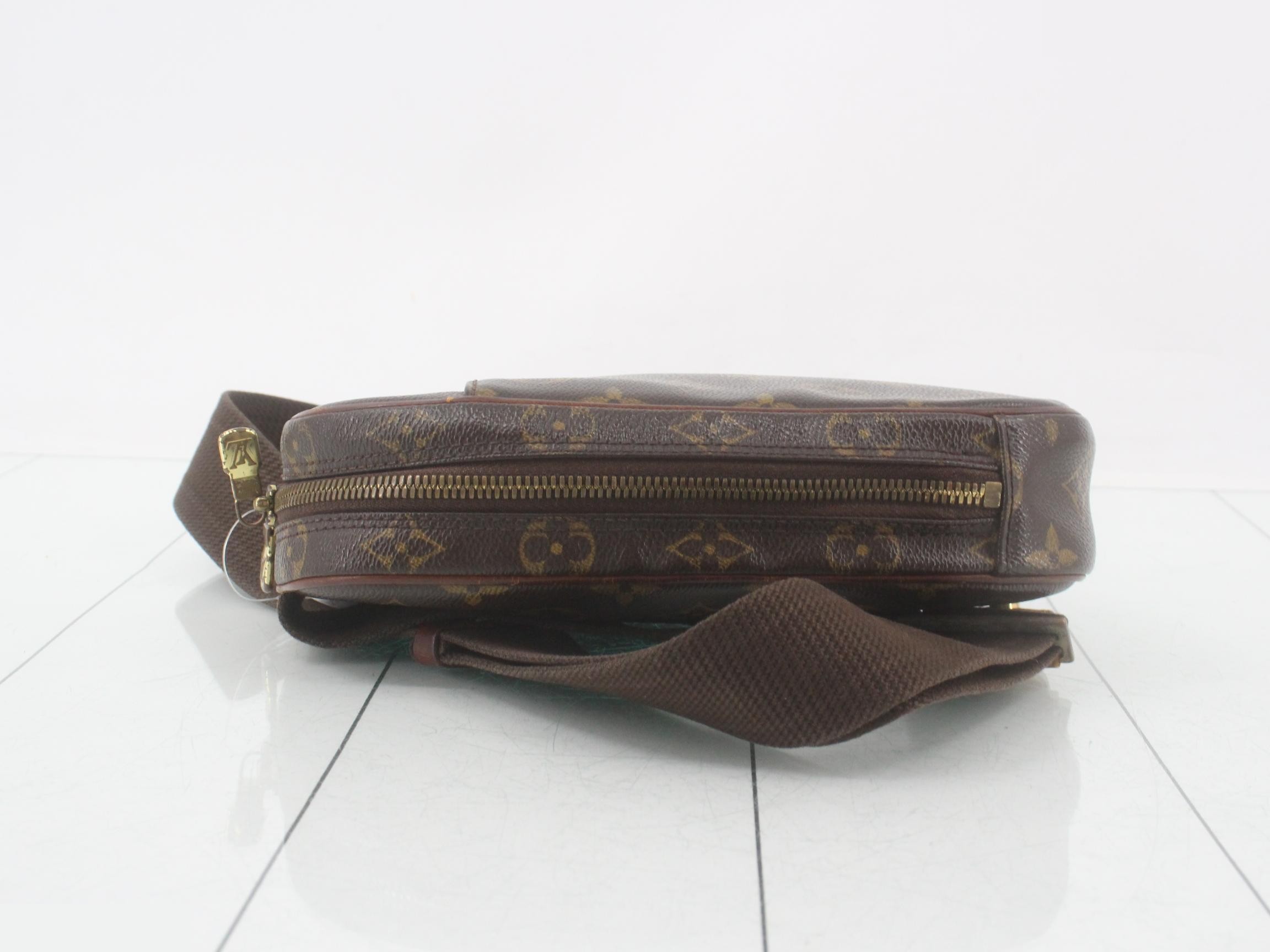 Pochette Gange — view 4