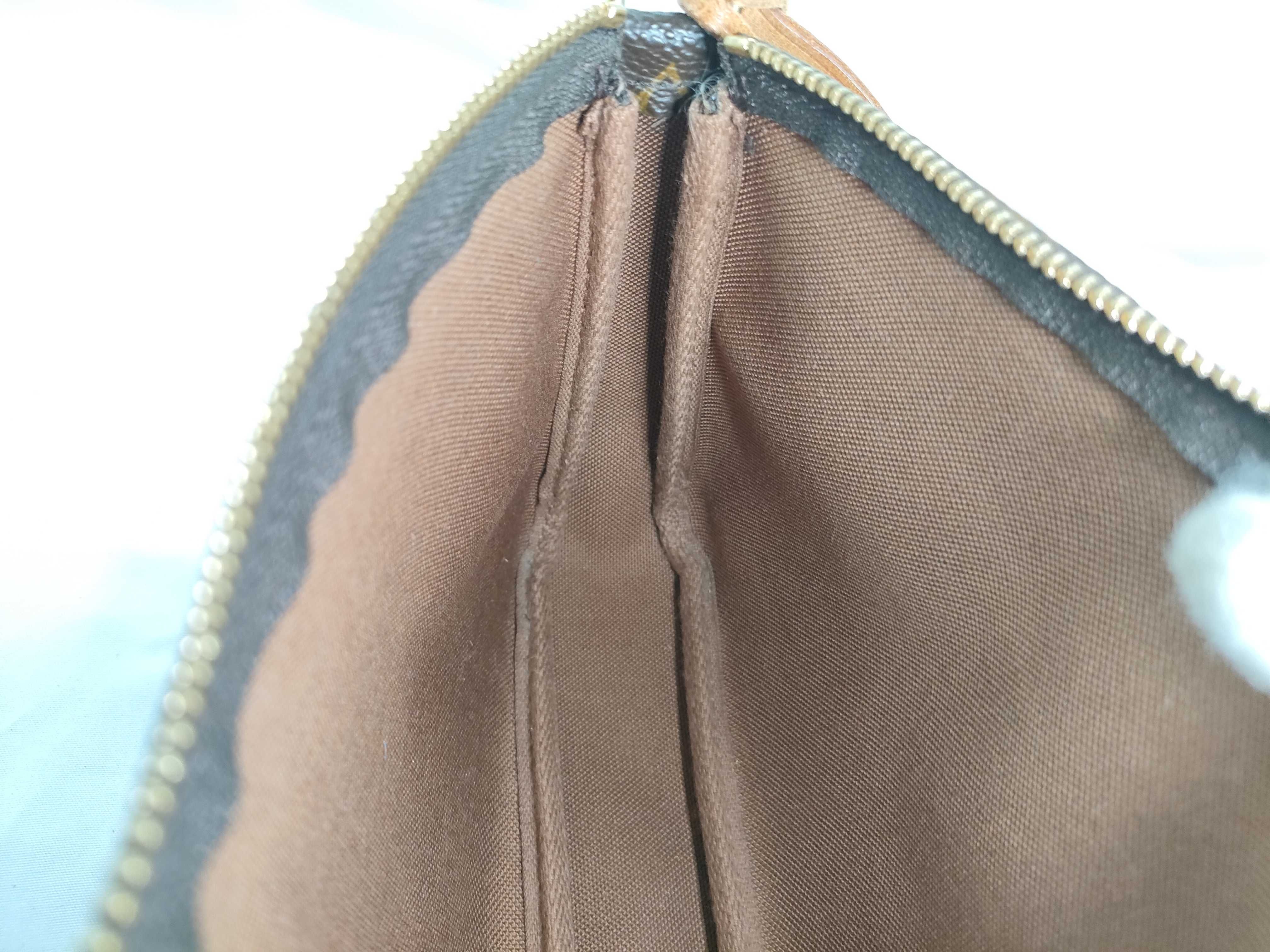 Monogram Louis Vuitton Monogram M51980/VI0050 Pochette Accessoires Pouch Accessories: Dust bag Handbag — view 12