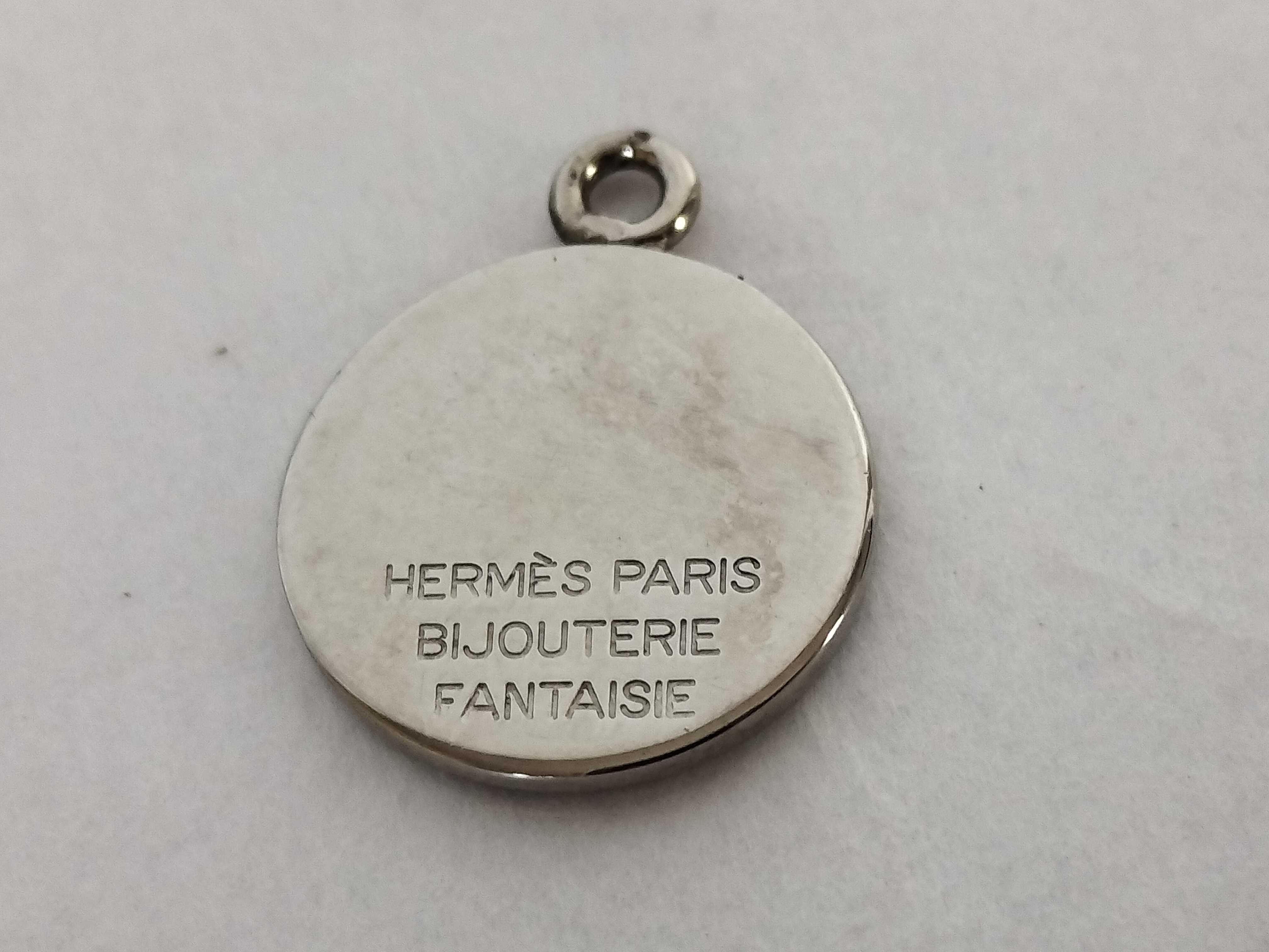 Sellier Charm — view 2