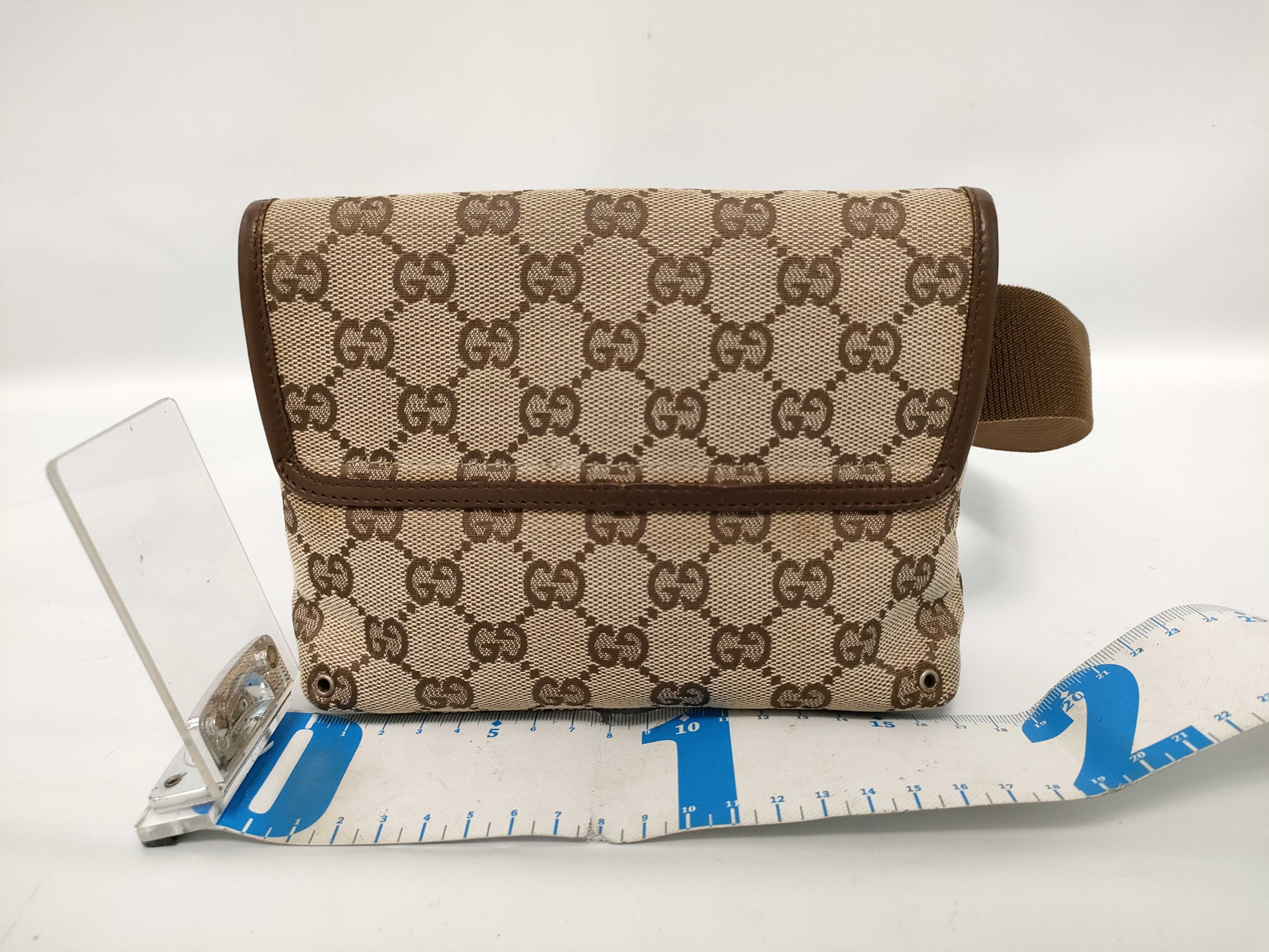 GG Canvas Bag Shoulder Bag — view 2