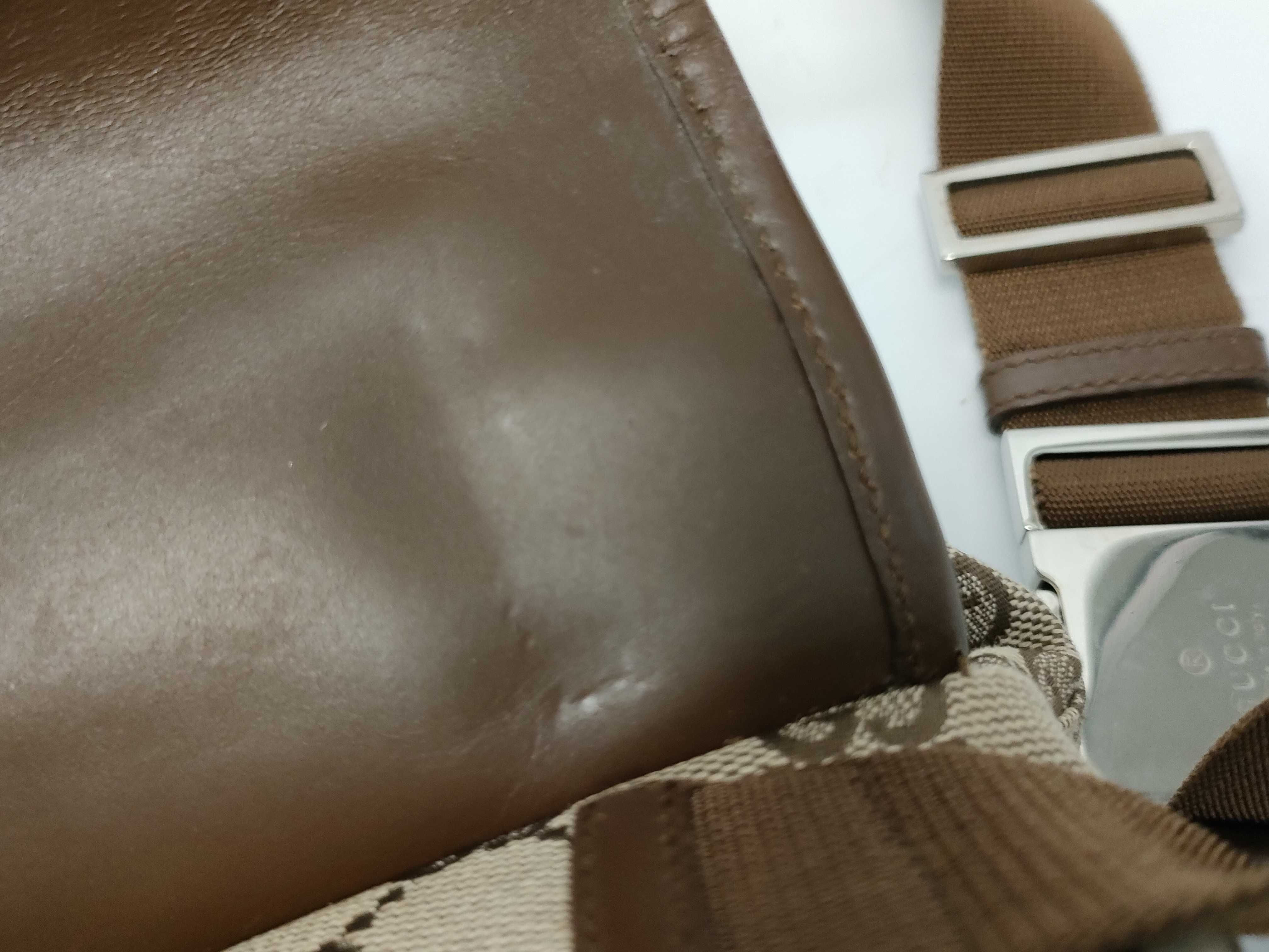 GG Canvas Bag Shoulder Bag — view 11