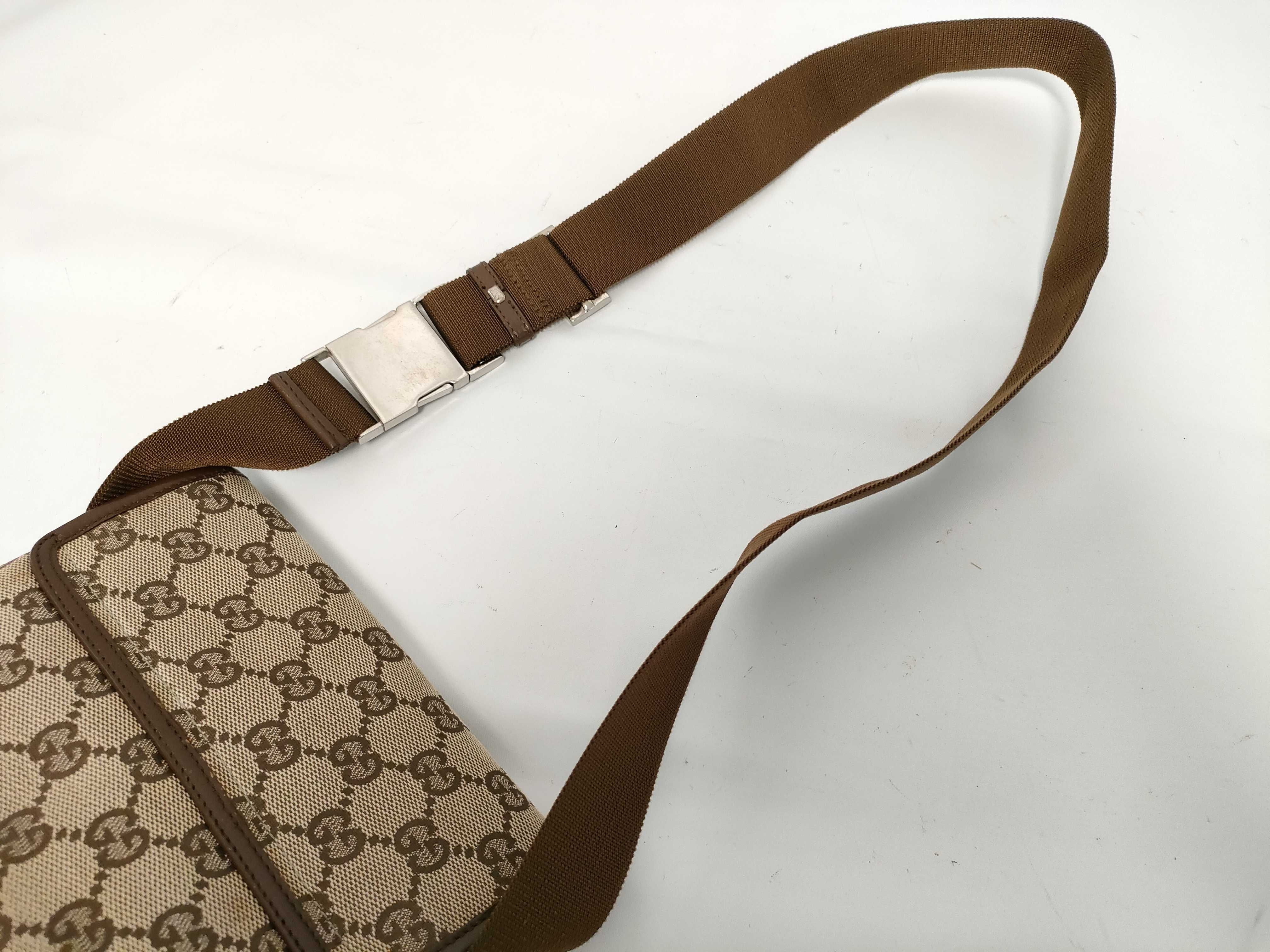 GG Canvas Bag Shoulder Bag — view 6