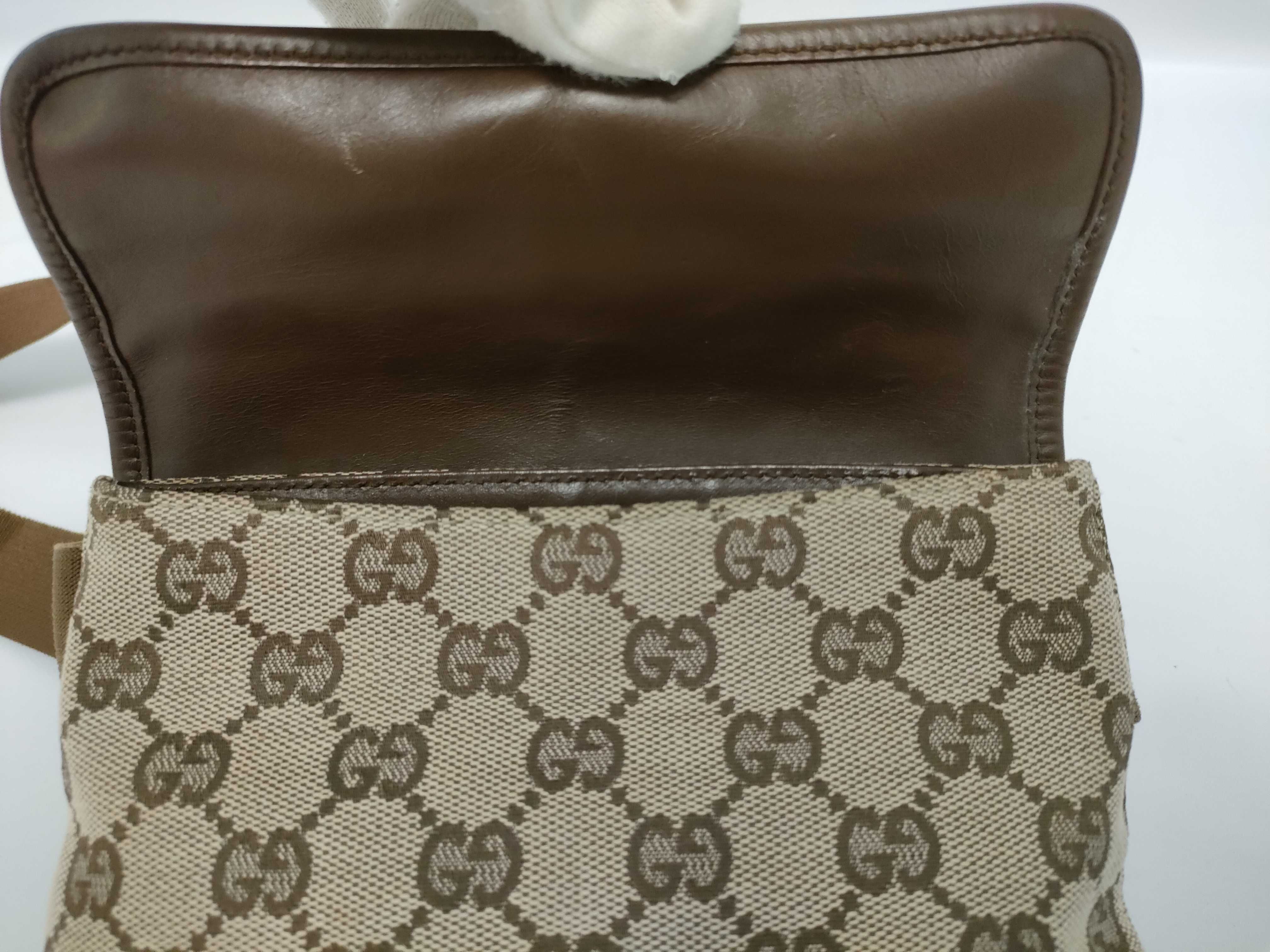 GG Canvas Bag Shoulder Bag — view 9