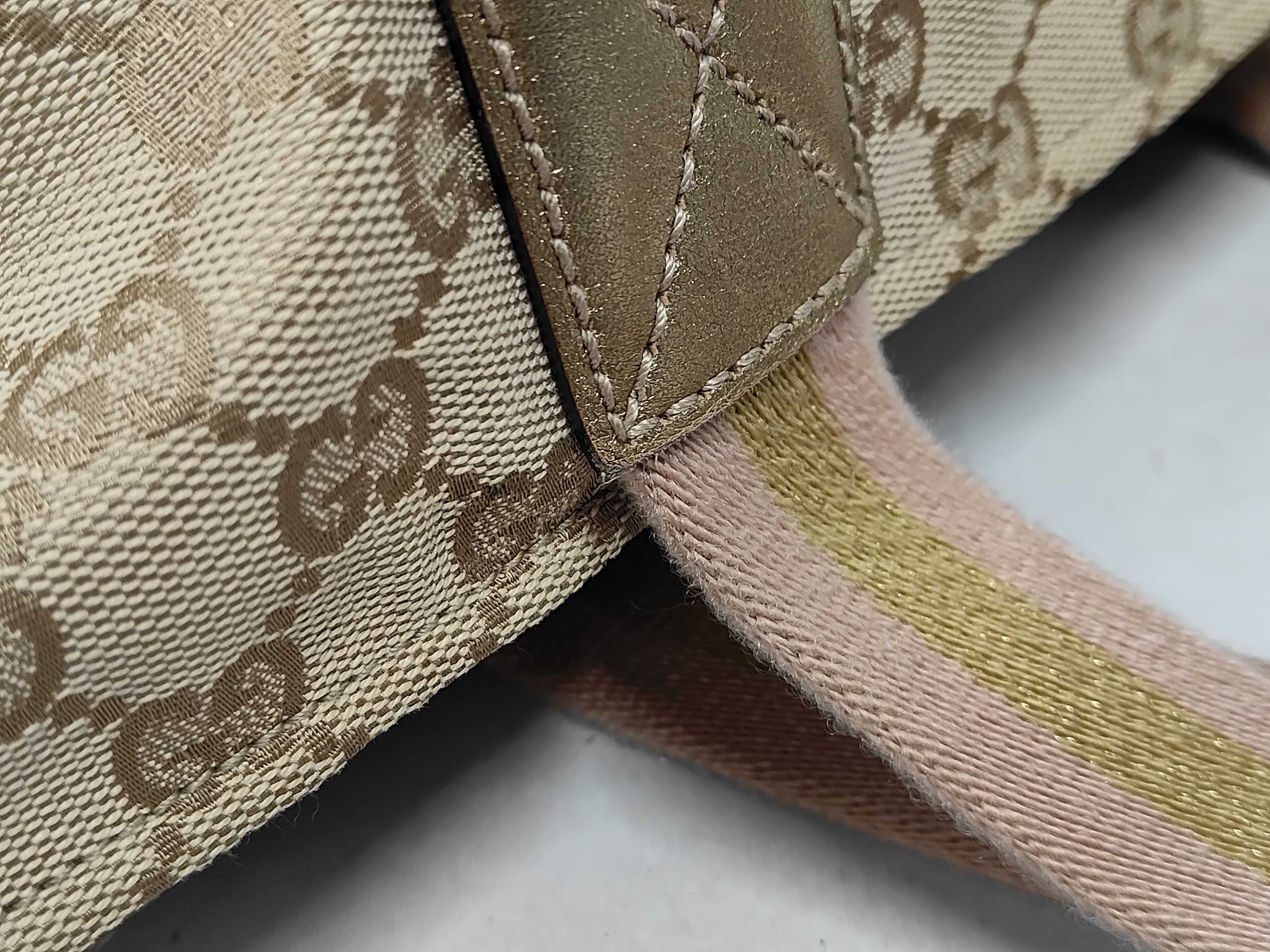 GG Canvas Pink Beige 131228 Trapezoid Tote Bag — view 6