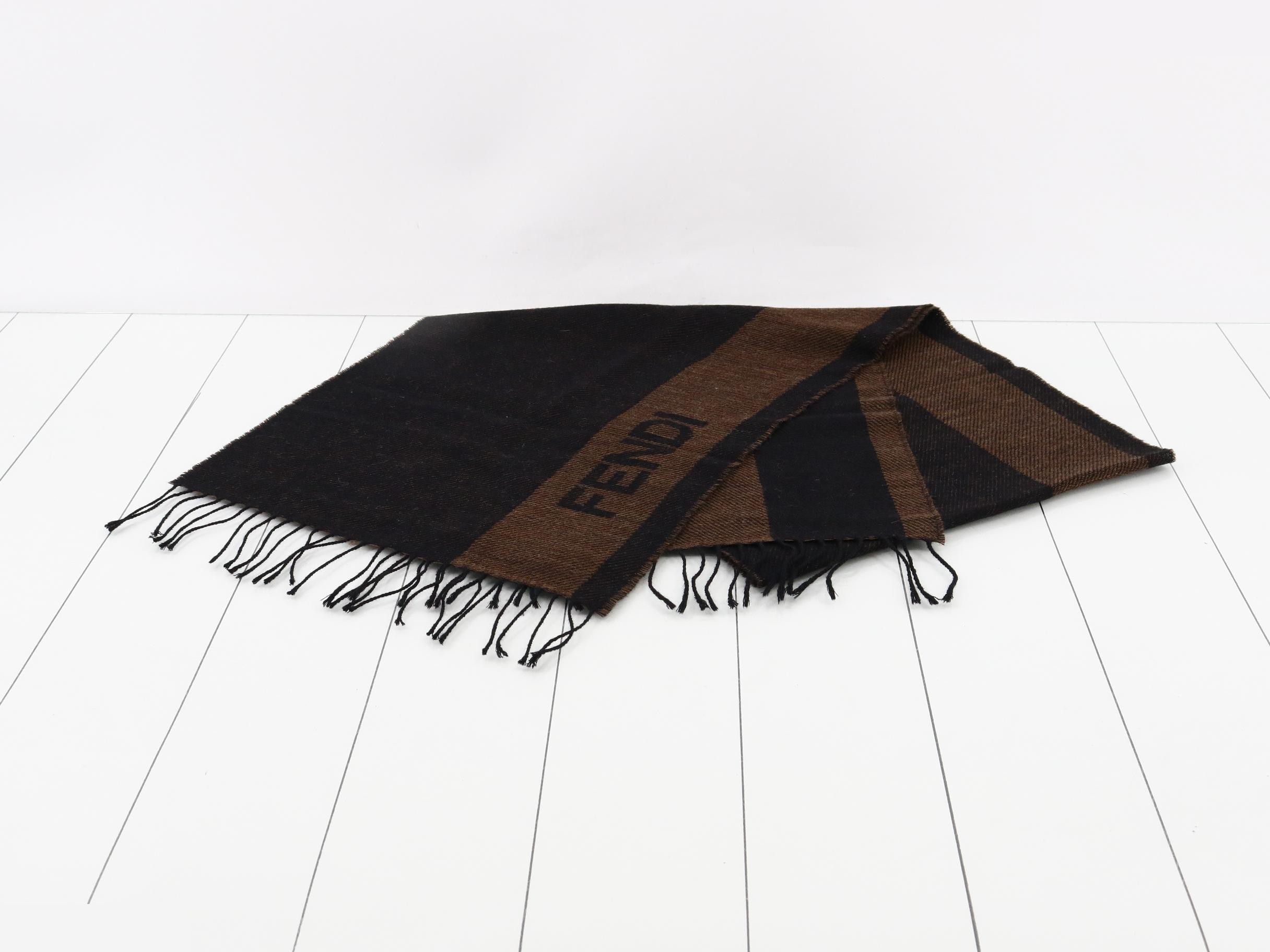 logo scarf, black — view 2
