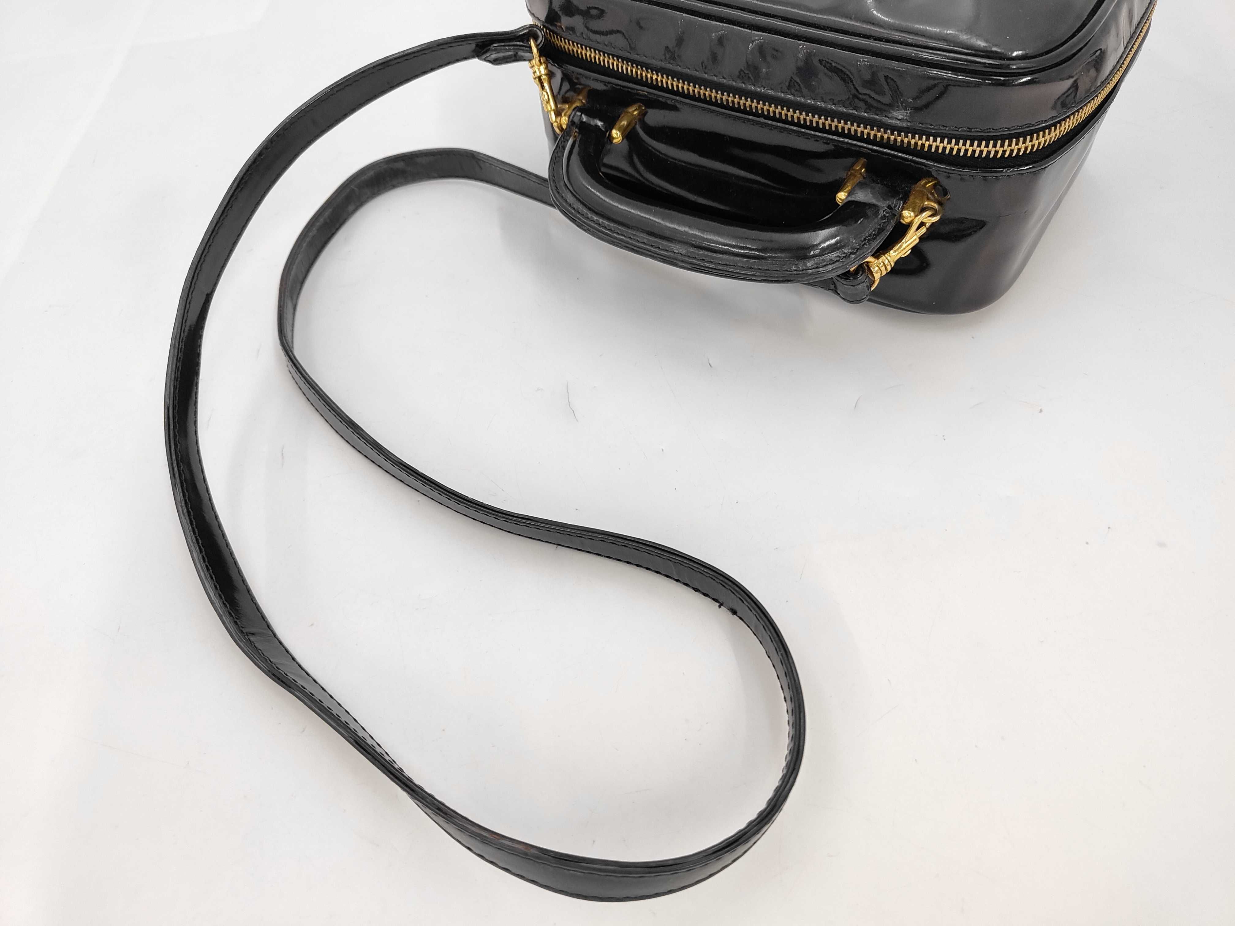 Enamel Vanity Bag Coco Mark 4688921 Bag — view 9