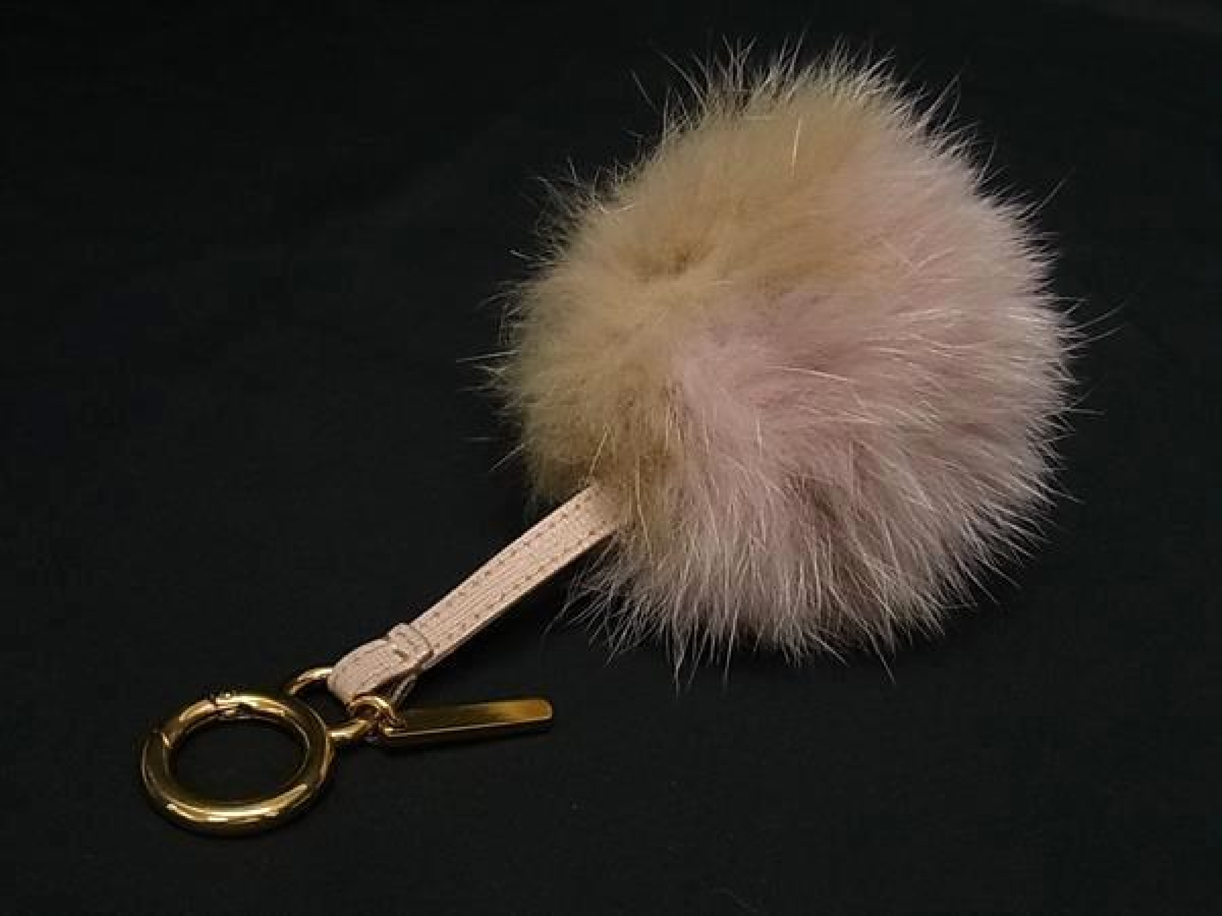 Pom Charm Fur x Leather Keychain Bag Charm Key Charm Pink x Beige HE2597 Key Case/Keychain — view 2