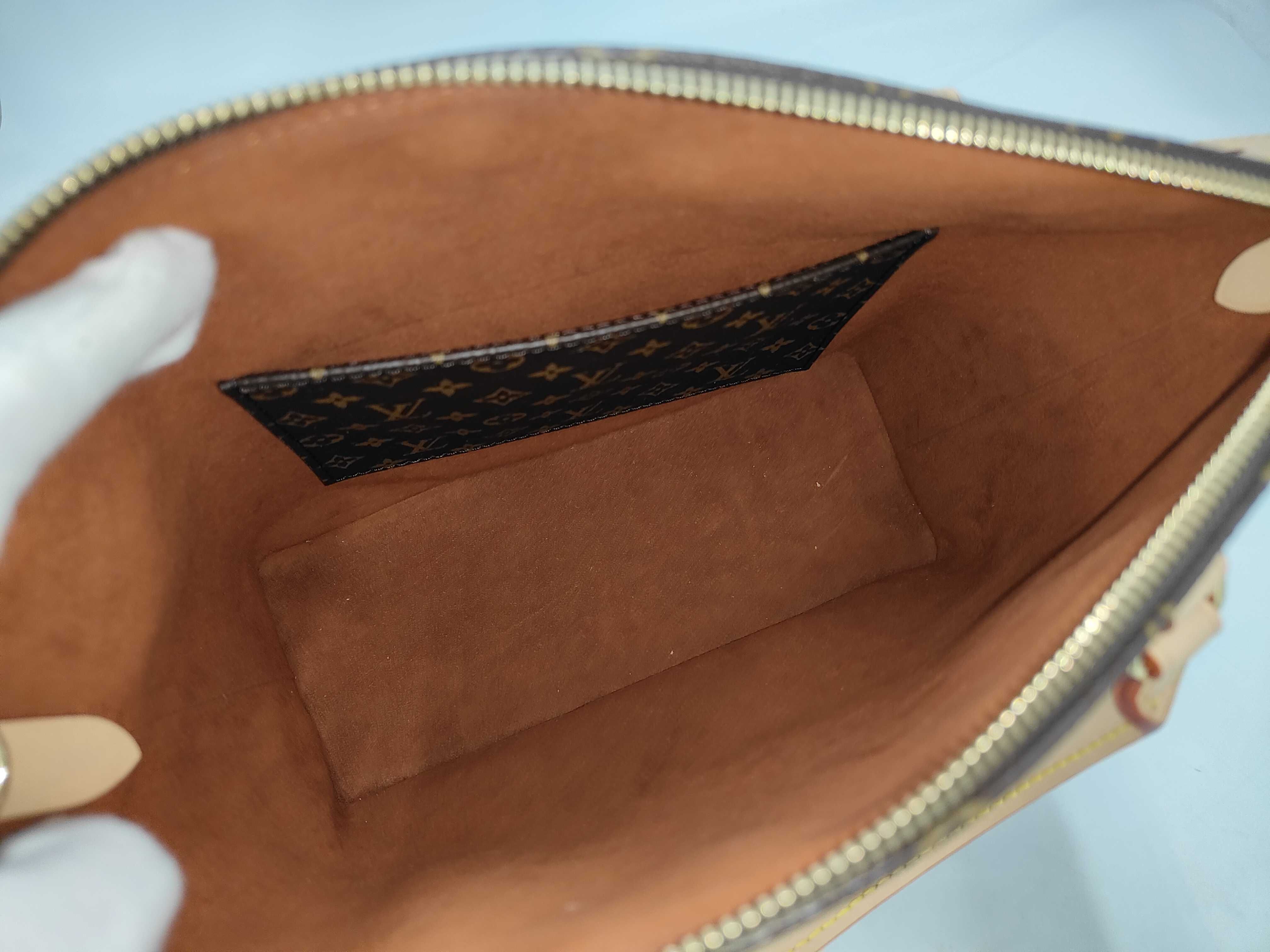 Monogram Neo Lockit PM M26532 Handbag — view 9