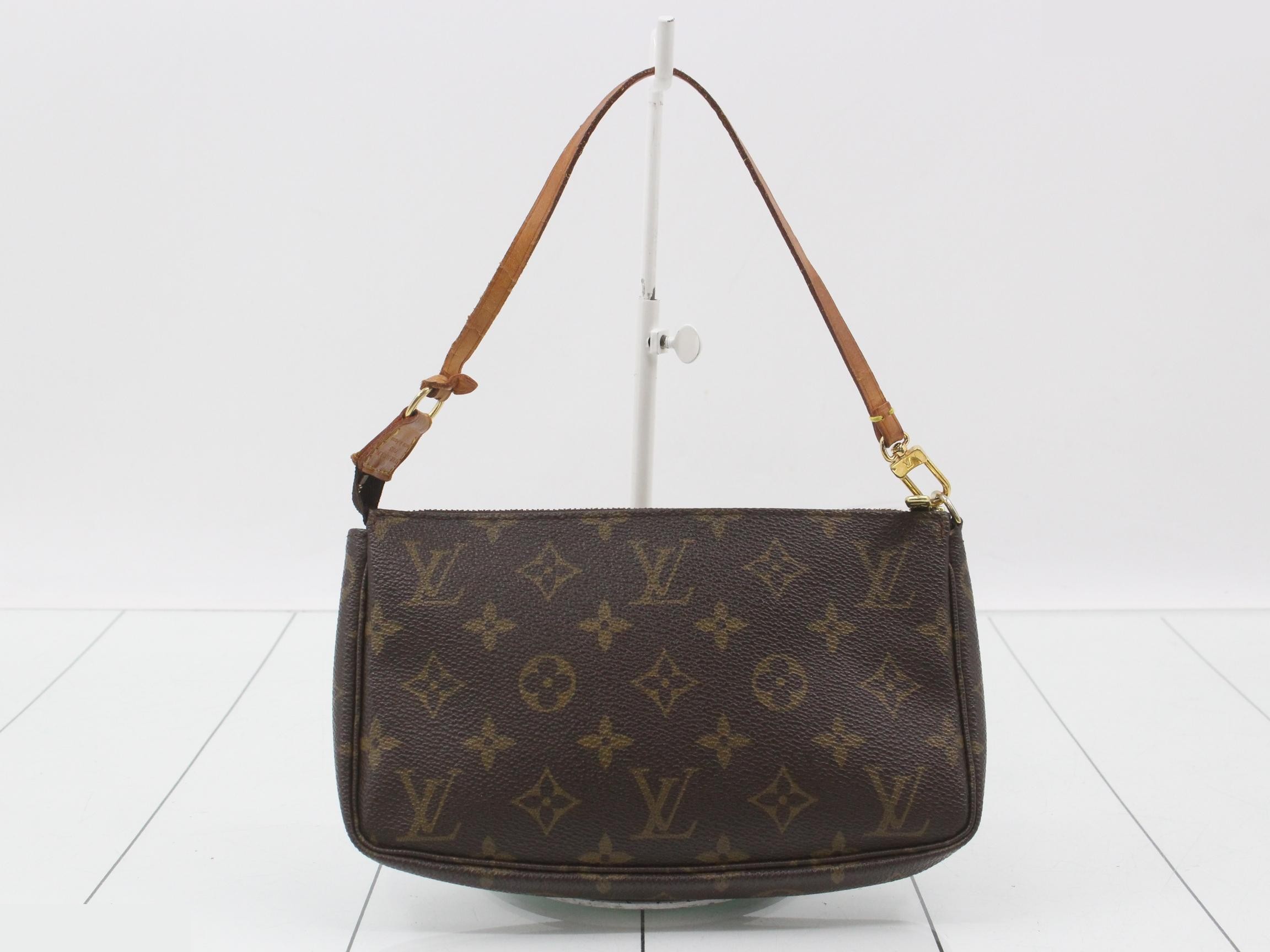 Pochette Accessoires (old model) — view 2