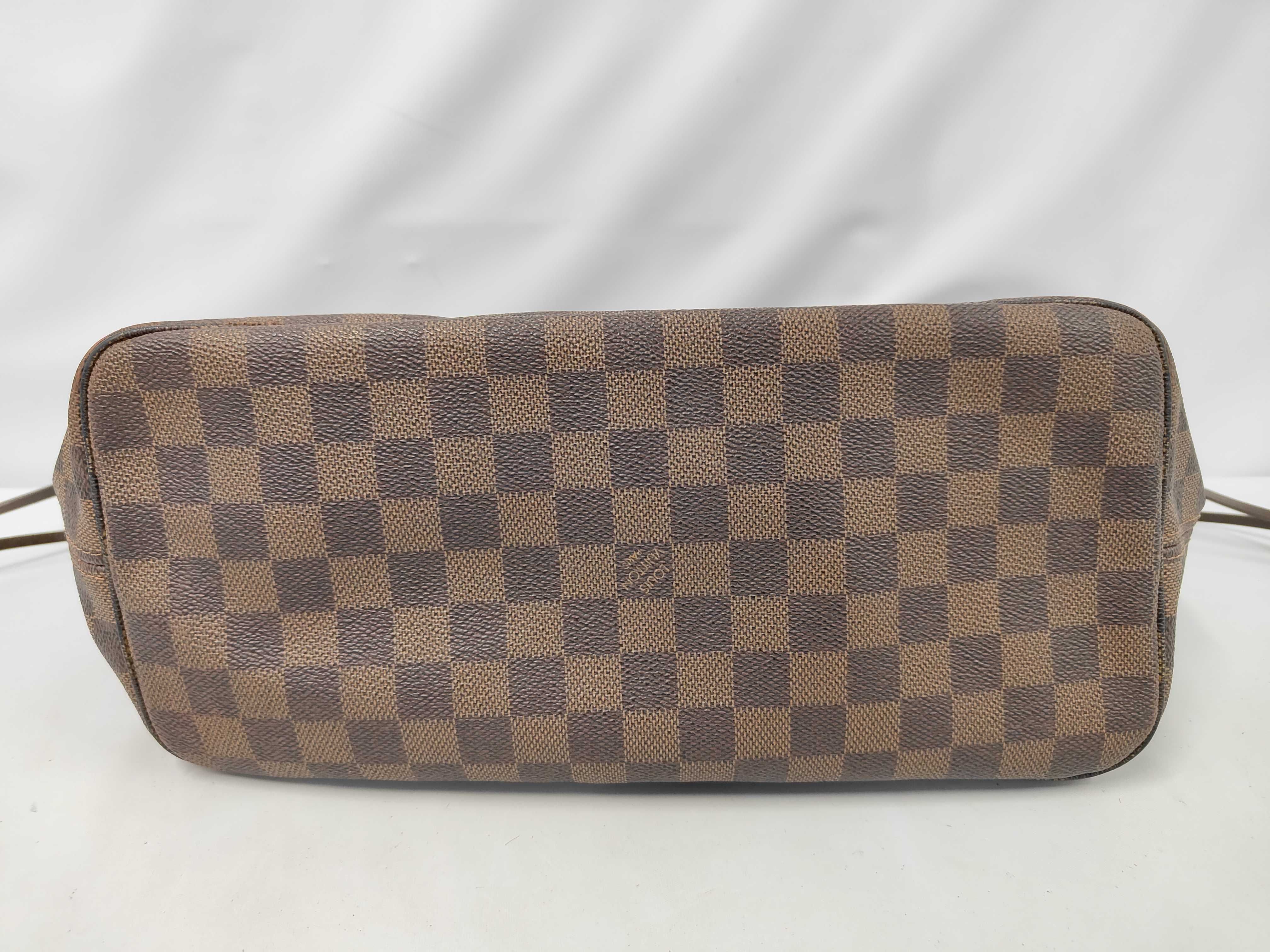 Damier Neverfull MM AR3088 Tote Bag — view 3