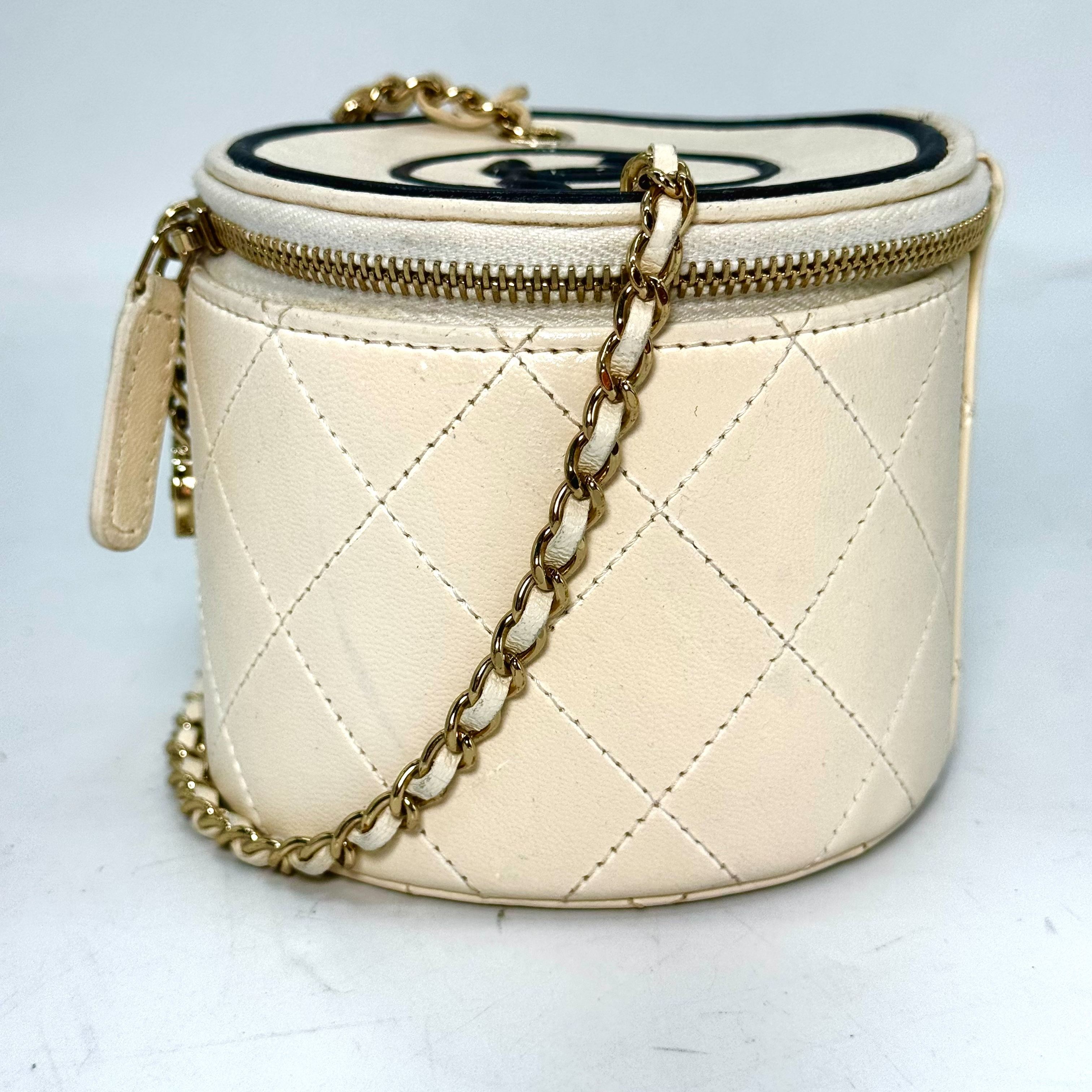 Coco Mark Logo Chain Shoulder Bag, Calfskin, White, Gold Hardware, 31170958 Shoulder Bag — view 4