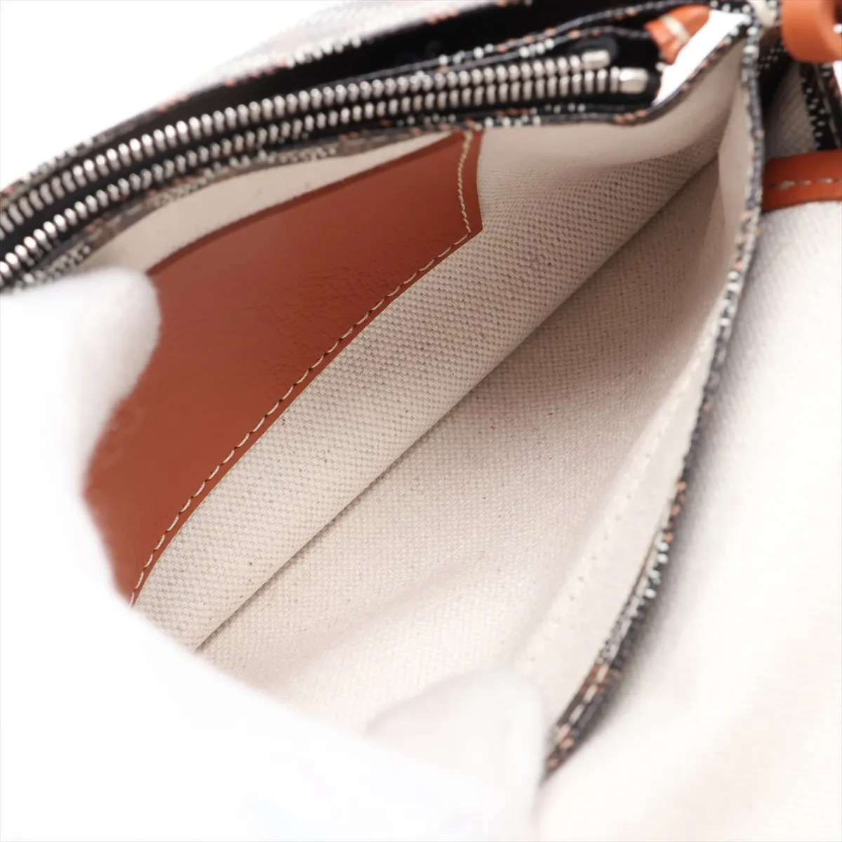 Plume Pouch Wallet PVC x Leather Shoulder Bag Brown — view 8