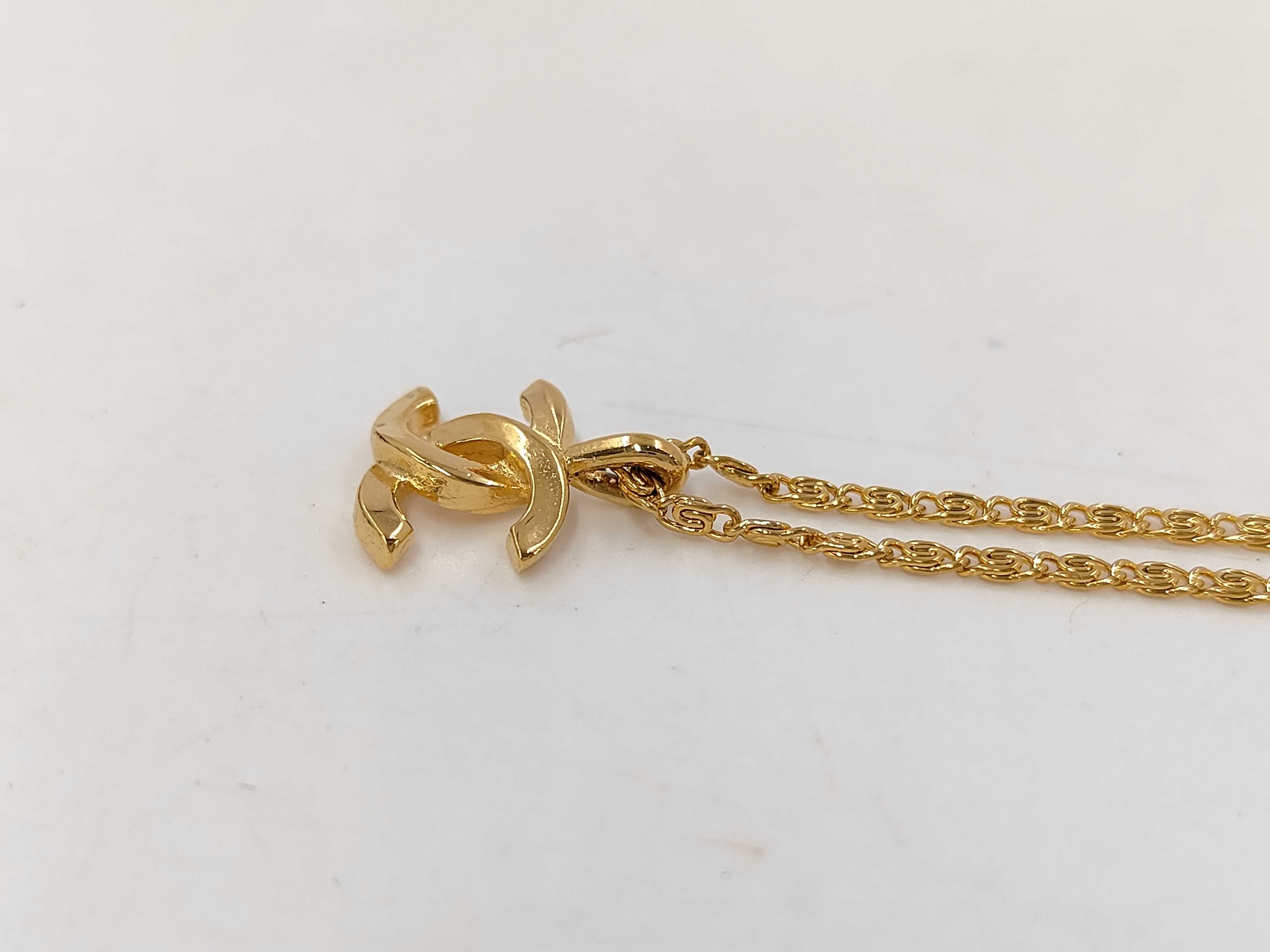 necklace, Coco Mark, gold, 1982 necklace — view 2