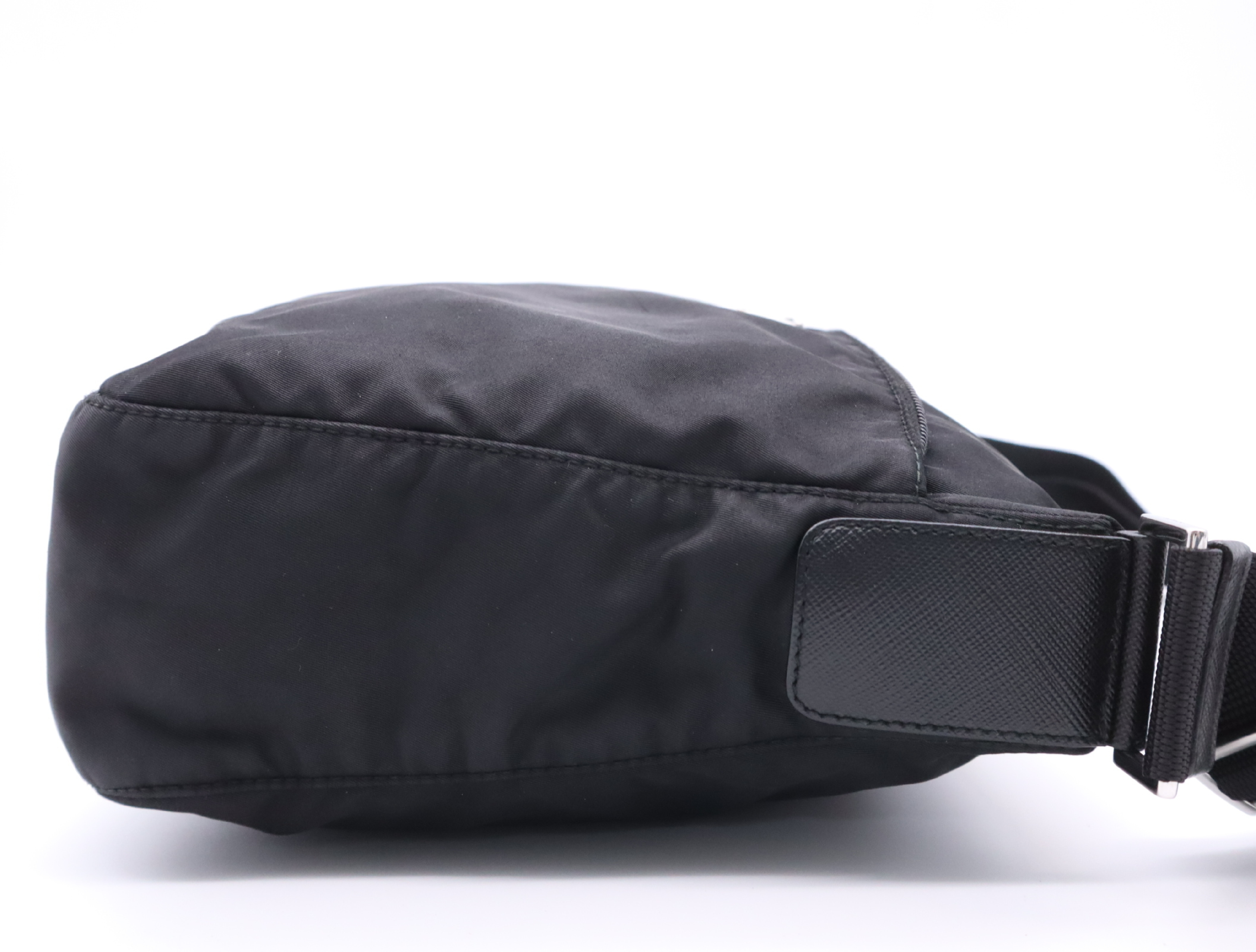 1BC421 Nylon Triangle Logo Shoulder Bag, Black, with Guarantee Card. — view 5