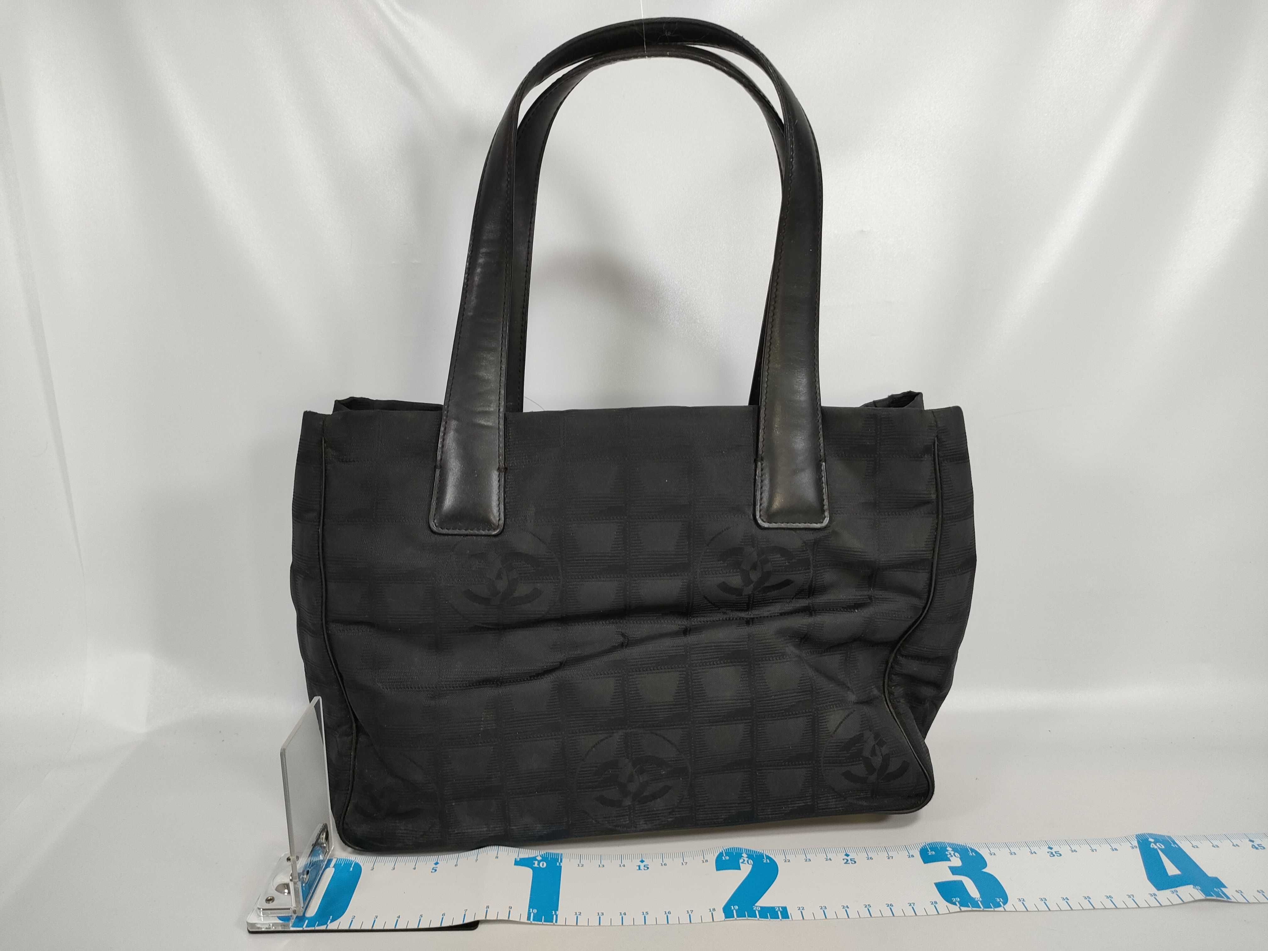 New Travel Line Tote MM Tote Bag — view 2