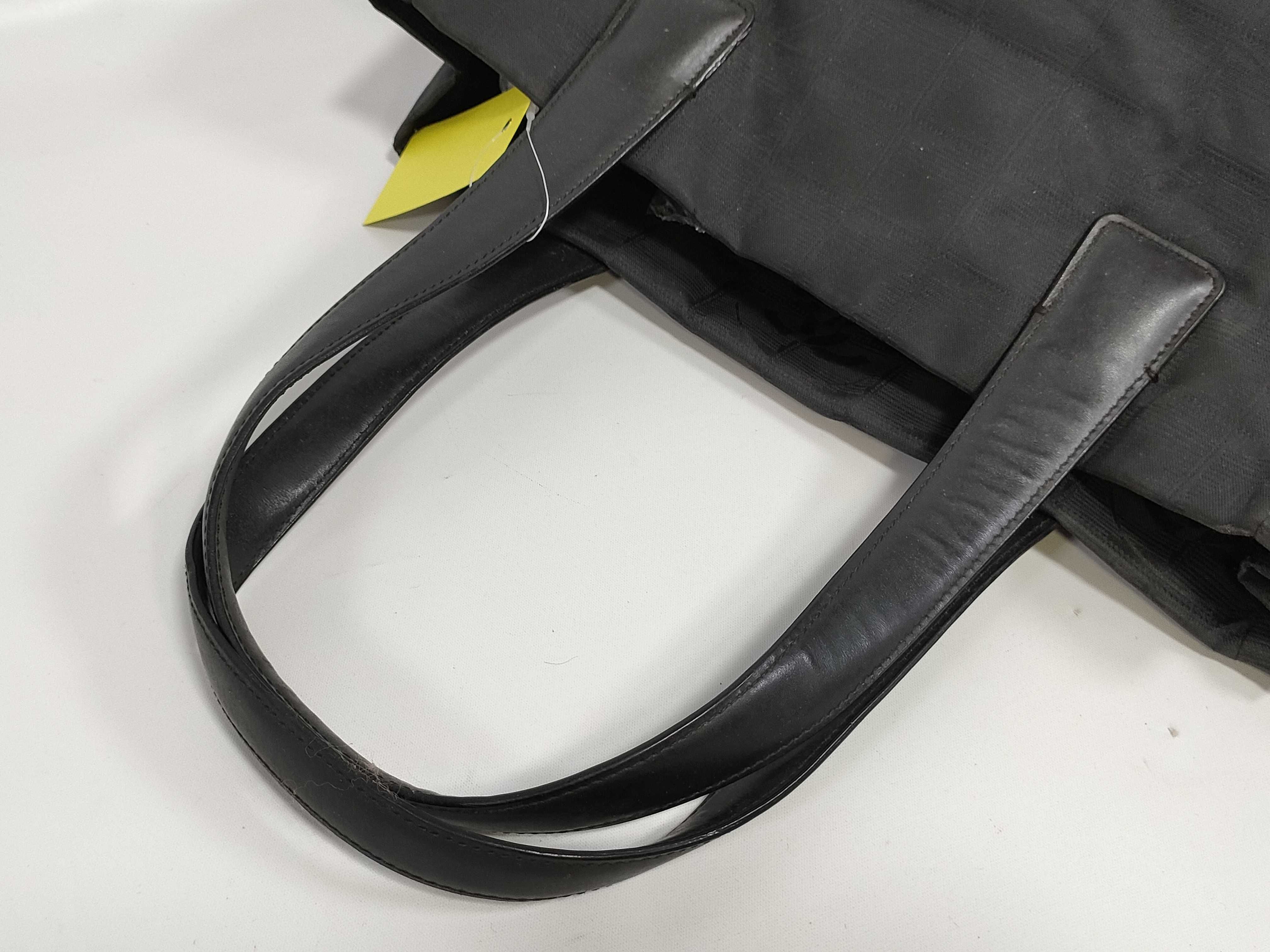 New Travel Line Tote MM Tote Bag — view 3