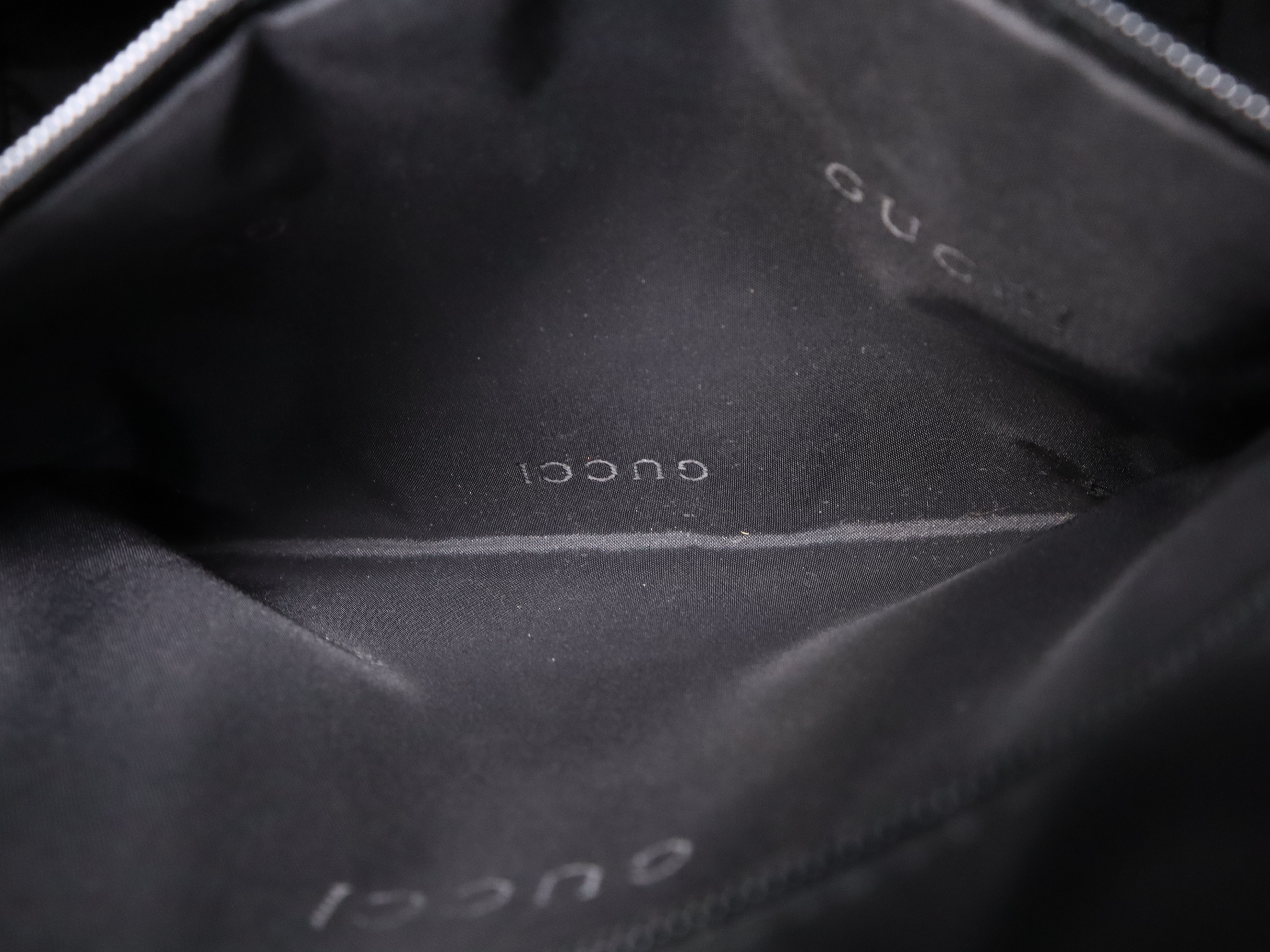 000・0531 Canvas Bamboo Beige Black Shoulder Bag — view 11