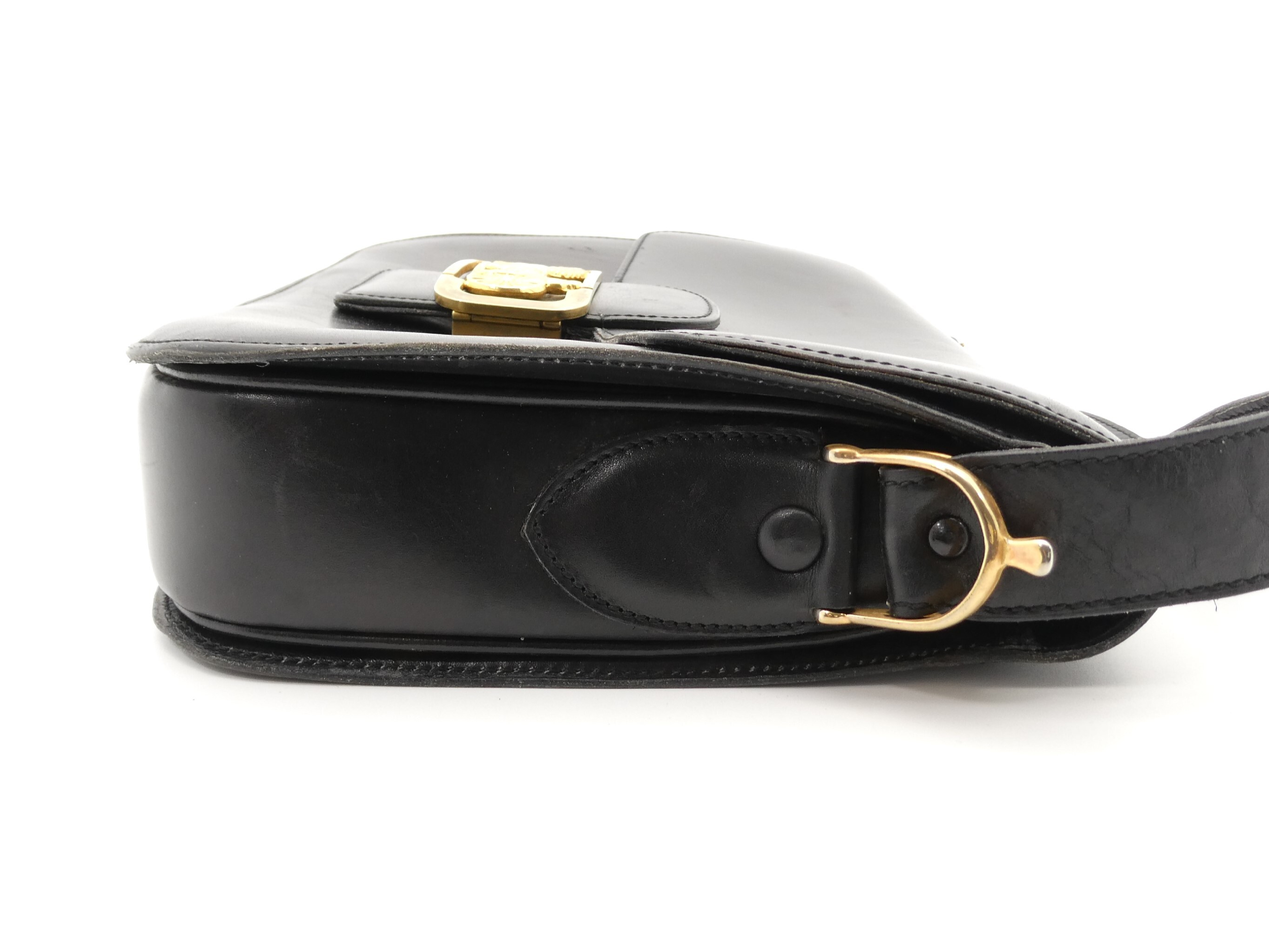 leather shoulder bag with carriage hardware — view 4