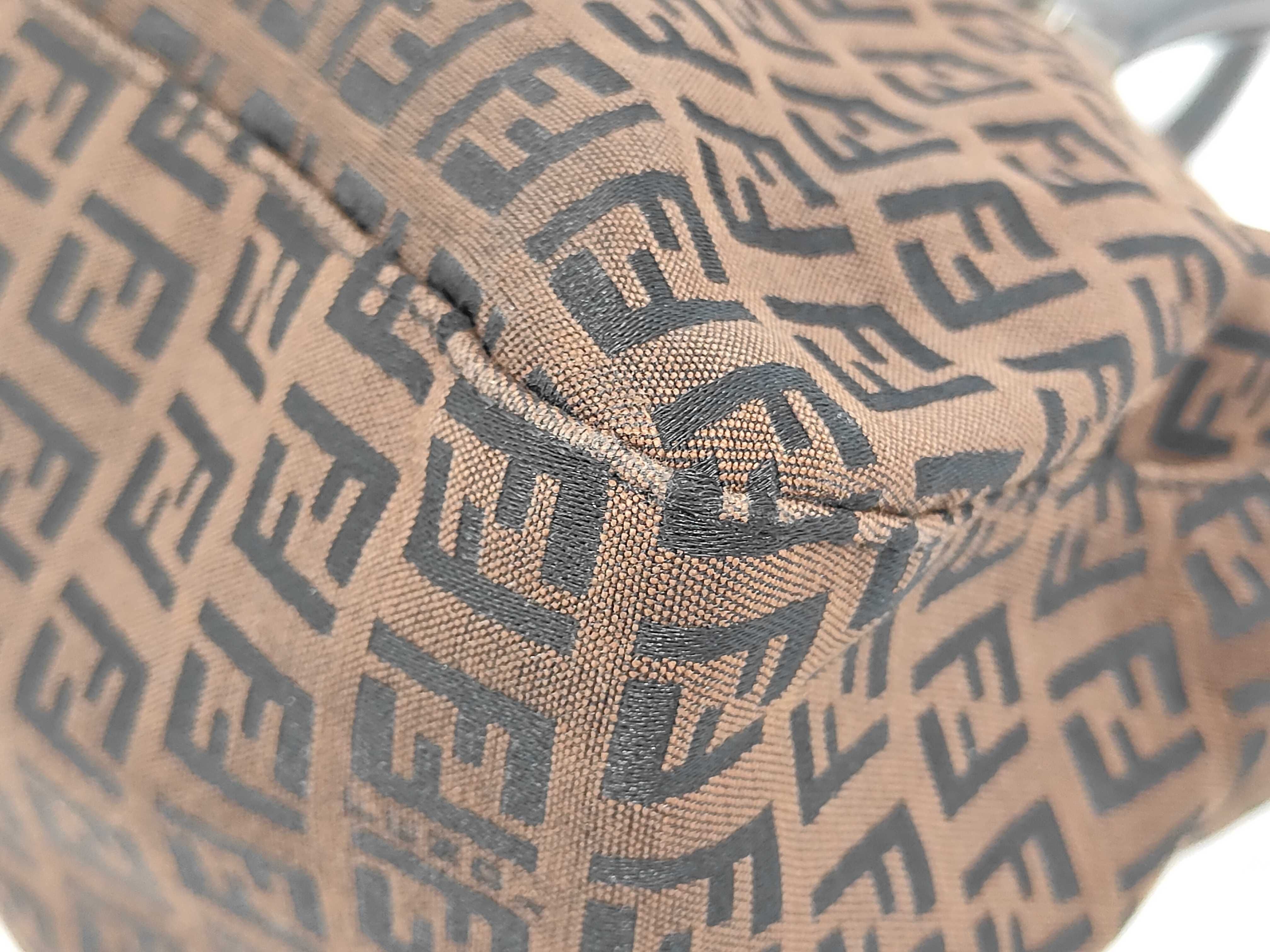 Zucchino Shoulder Bag — view 4