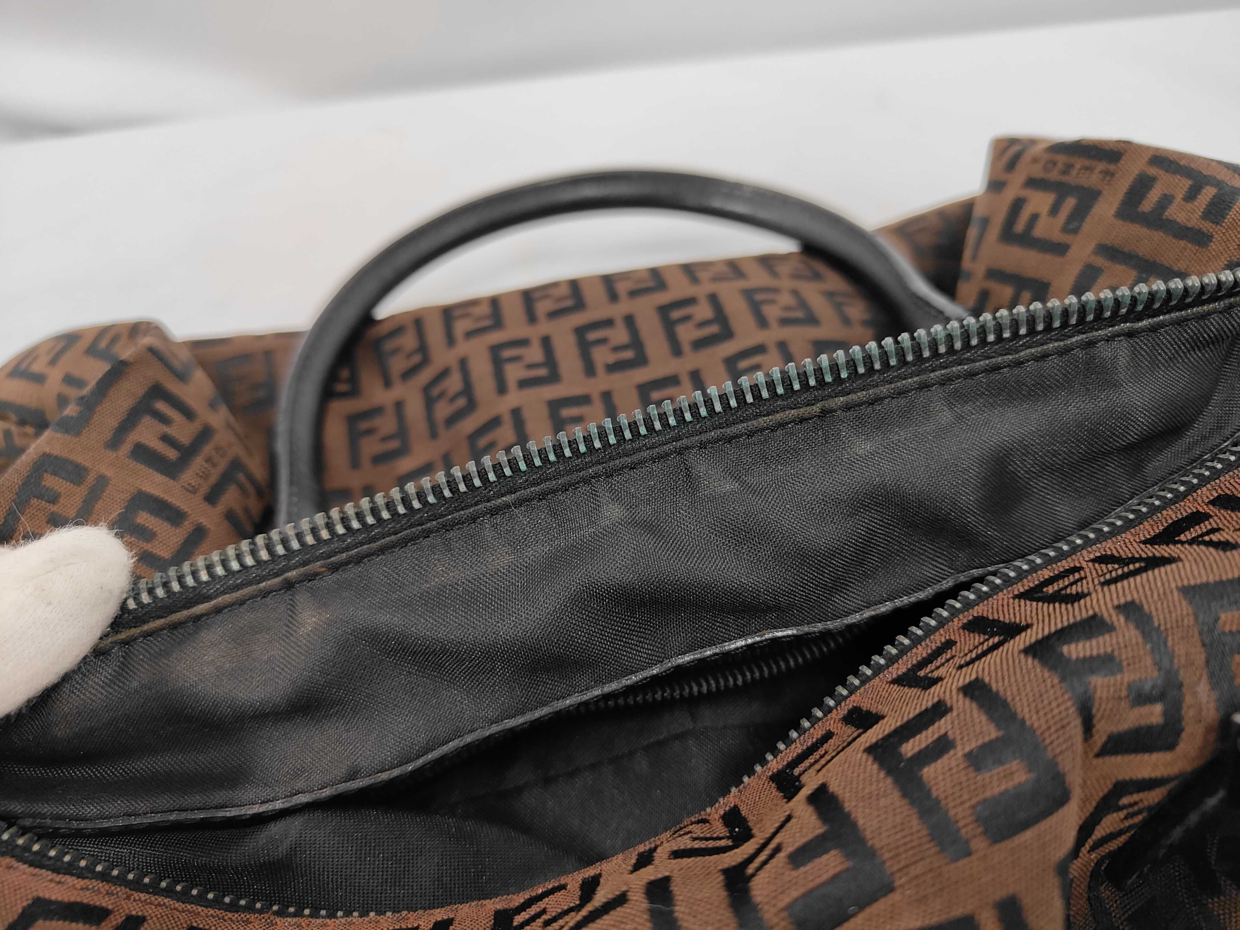 Zucchino Shoulder Bag — view 10