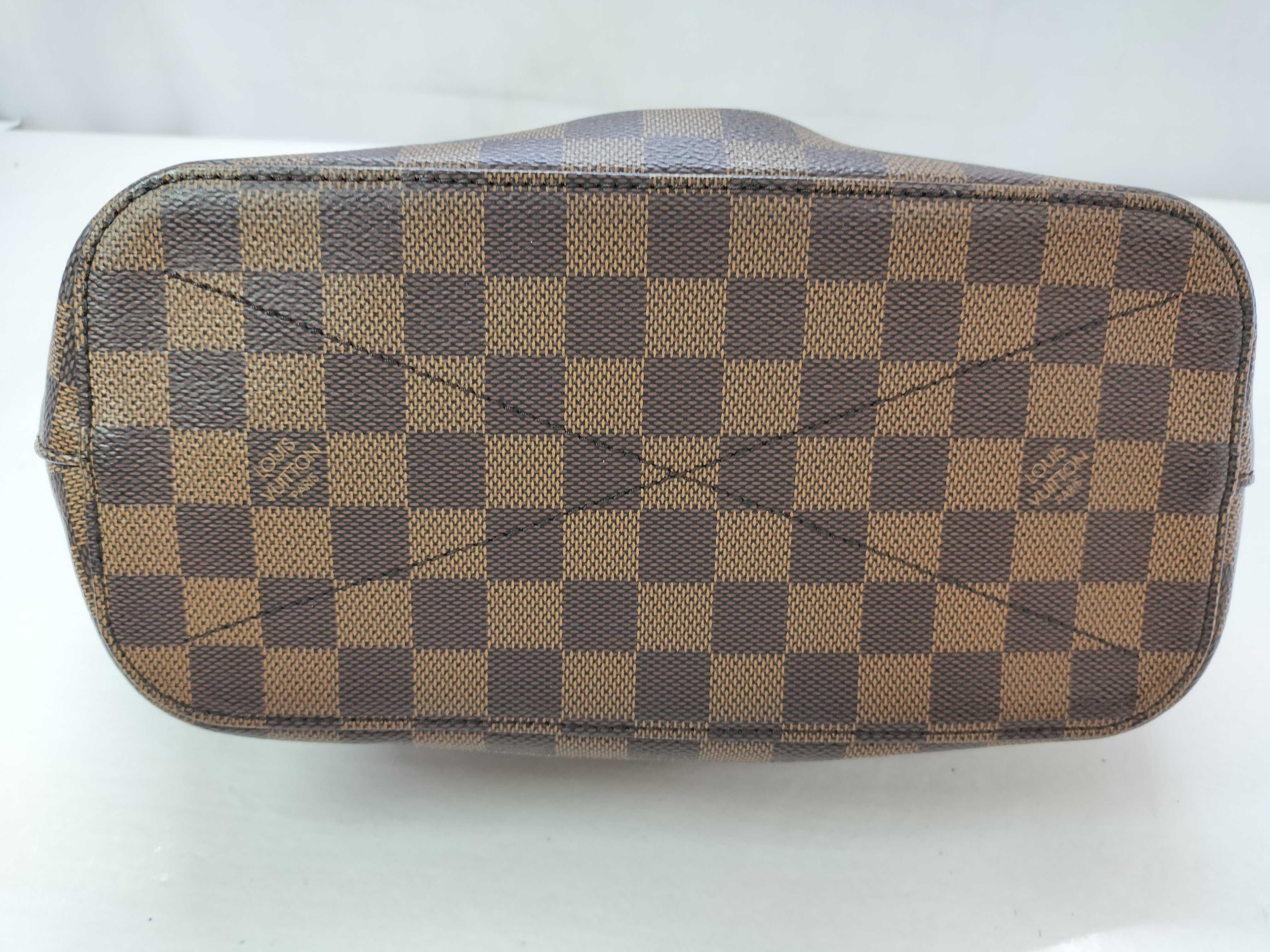 Damier QT-Siena PM TJ4145 bag is crafted from brown Damier Ebene canvas. — view 15