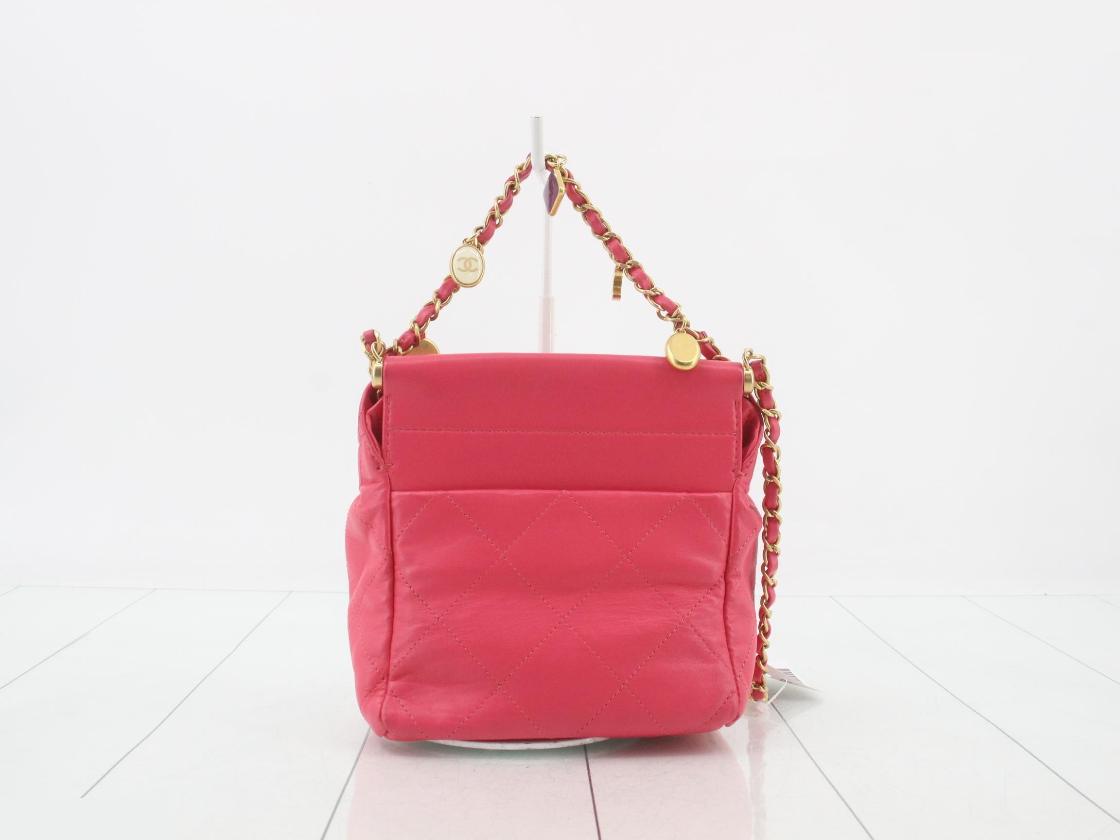 Matelassé Lambskin Handbag/Shoulder Bag (2-Way) — view 3
