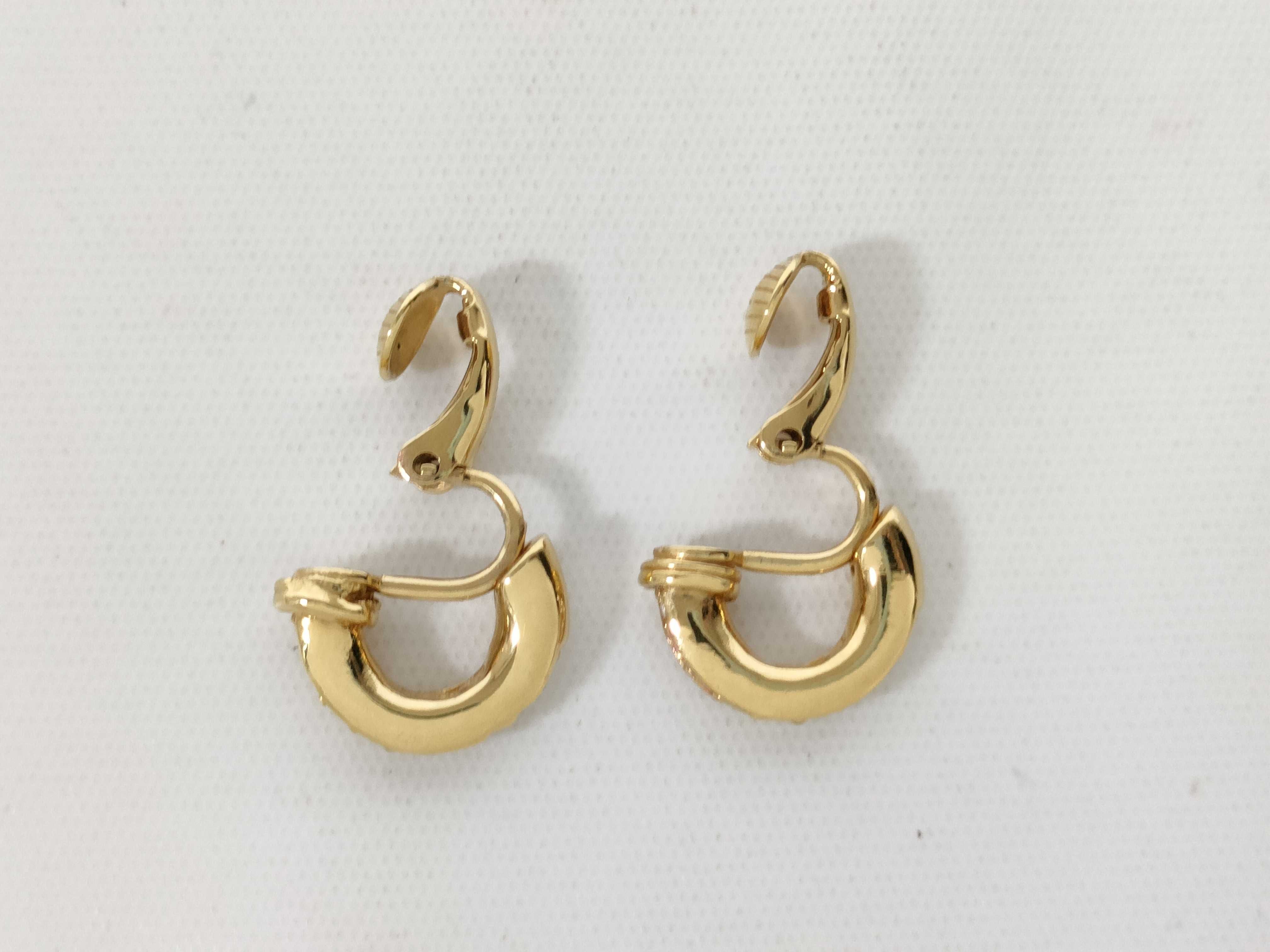 earrings — view 4