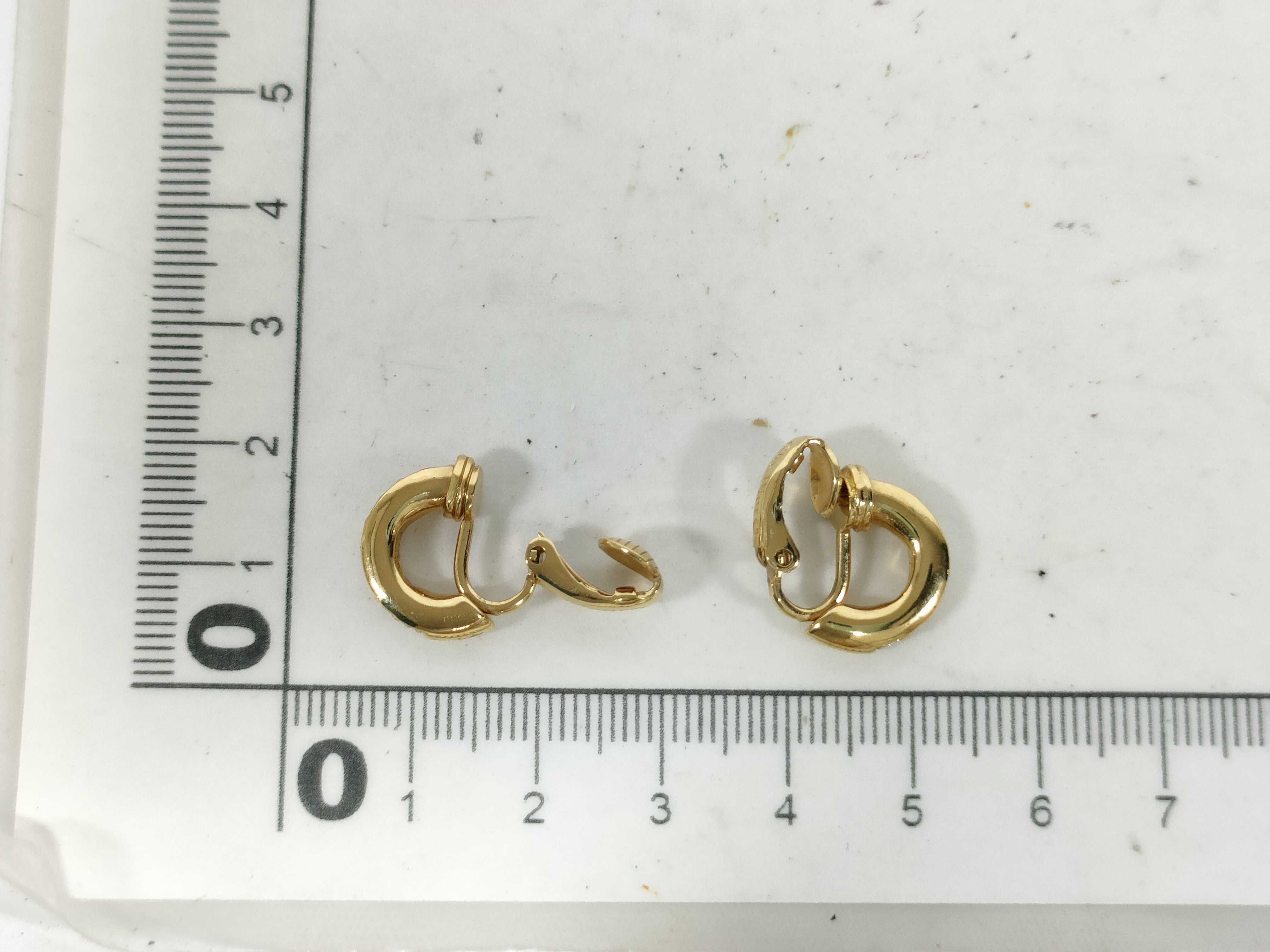earrings — view 6