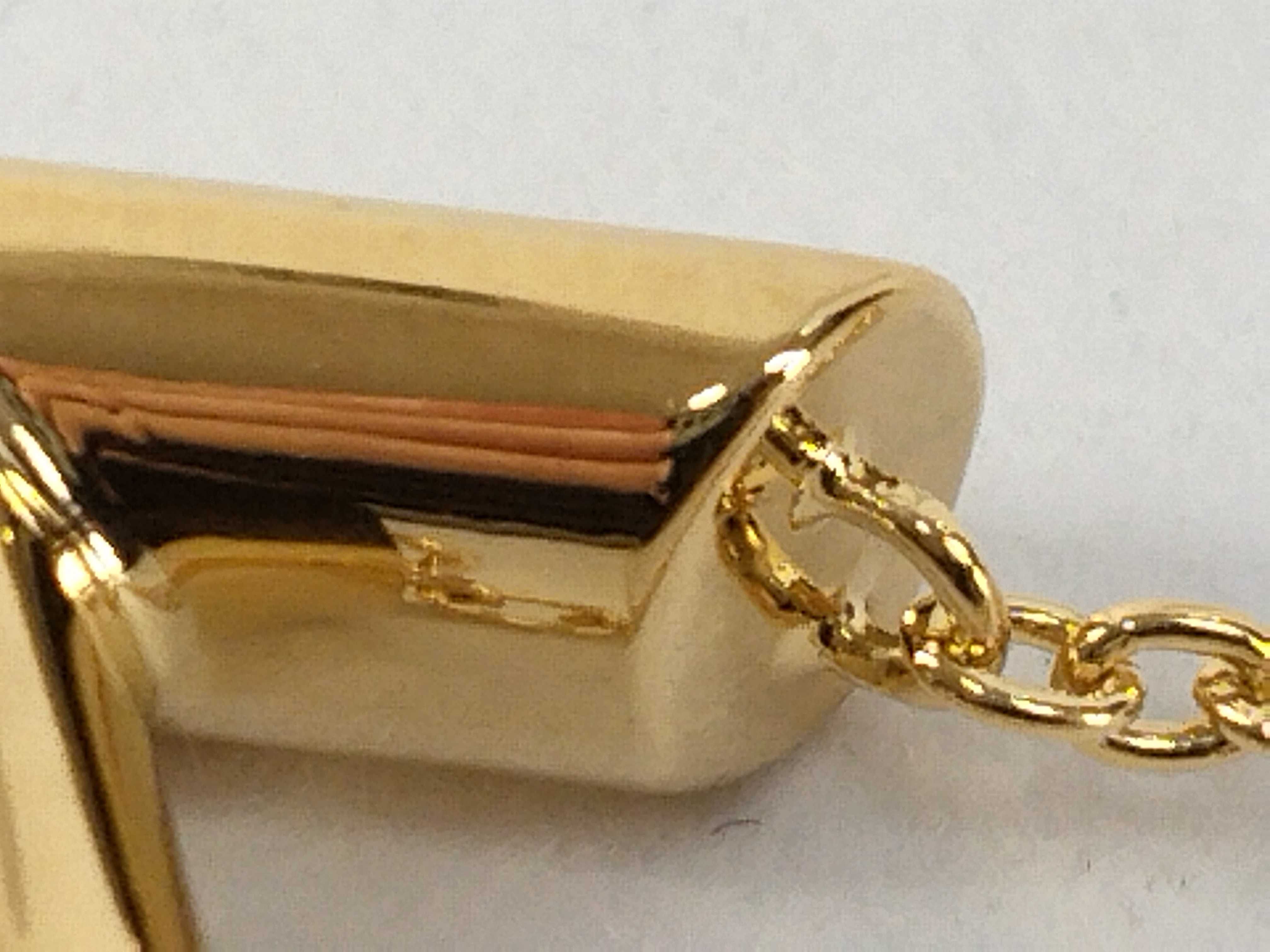 Essential V Necklace M61083 Necklace — view 9
