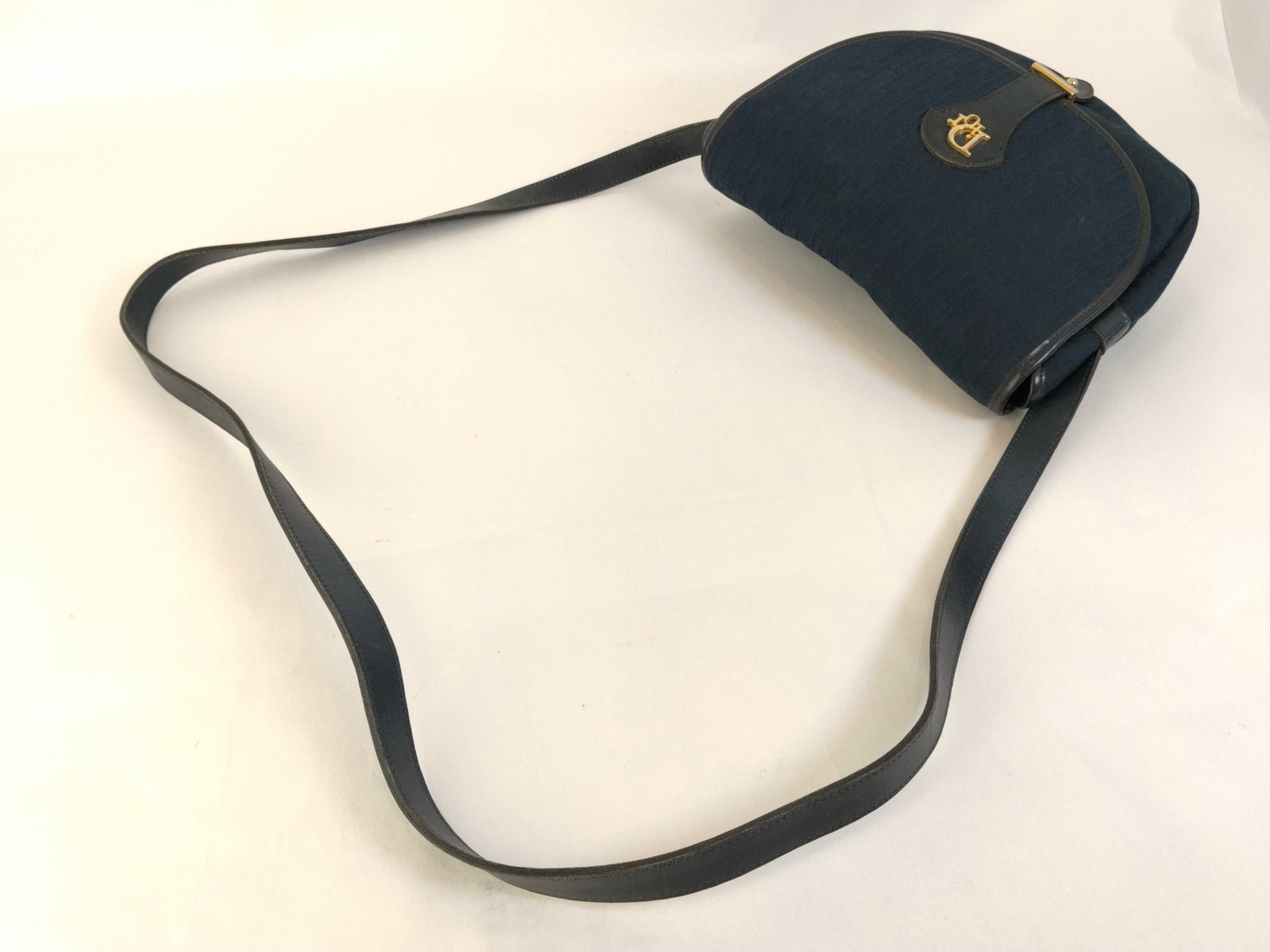 Trotter Shoulder Bag, Navy, W22cm — view 3