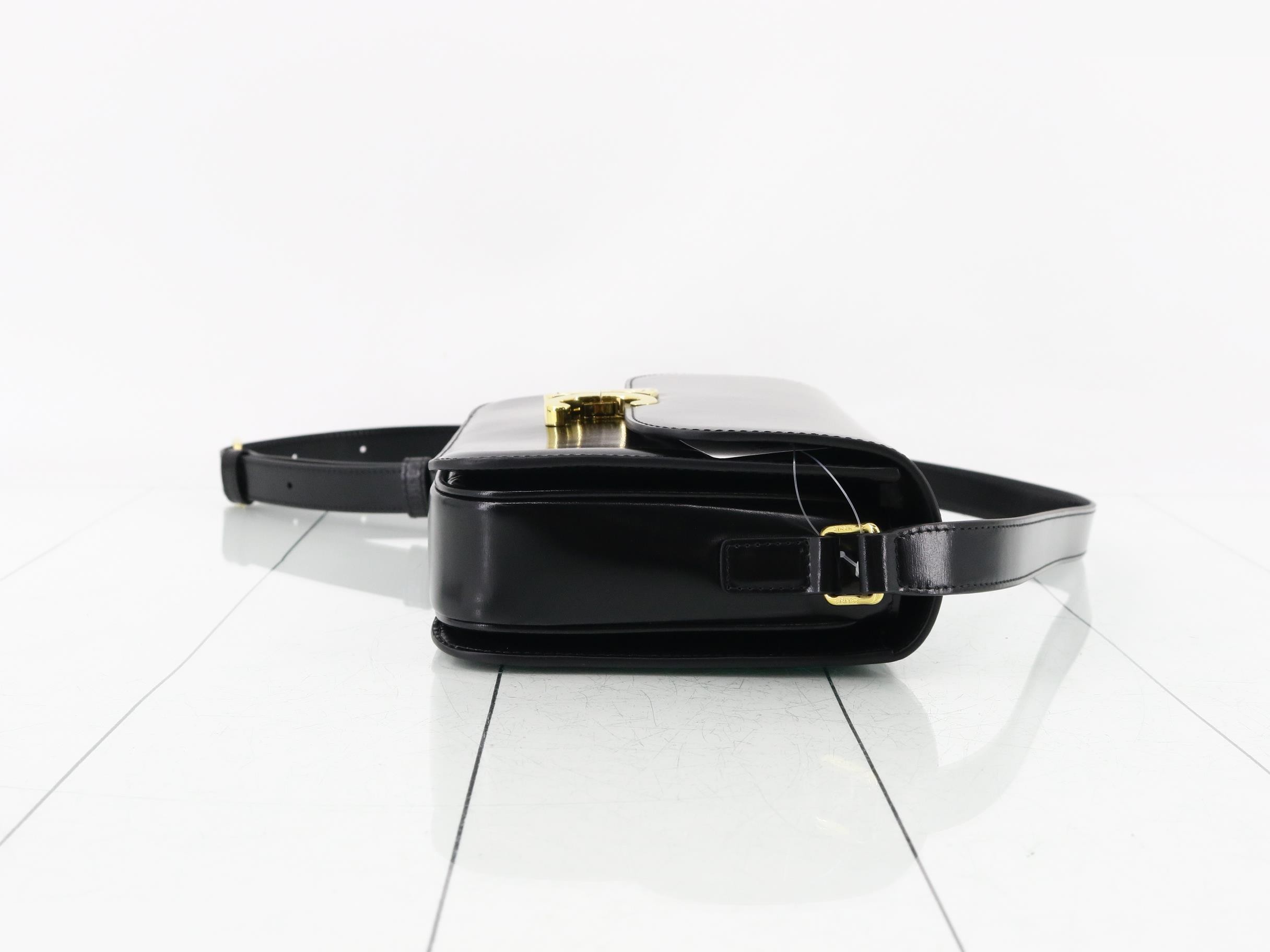 Classic Triomphe Shiny Calfskin Black — view 3