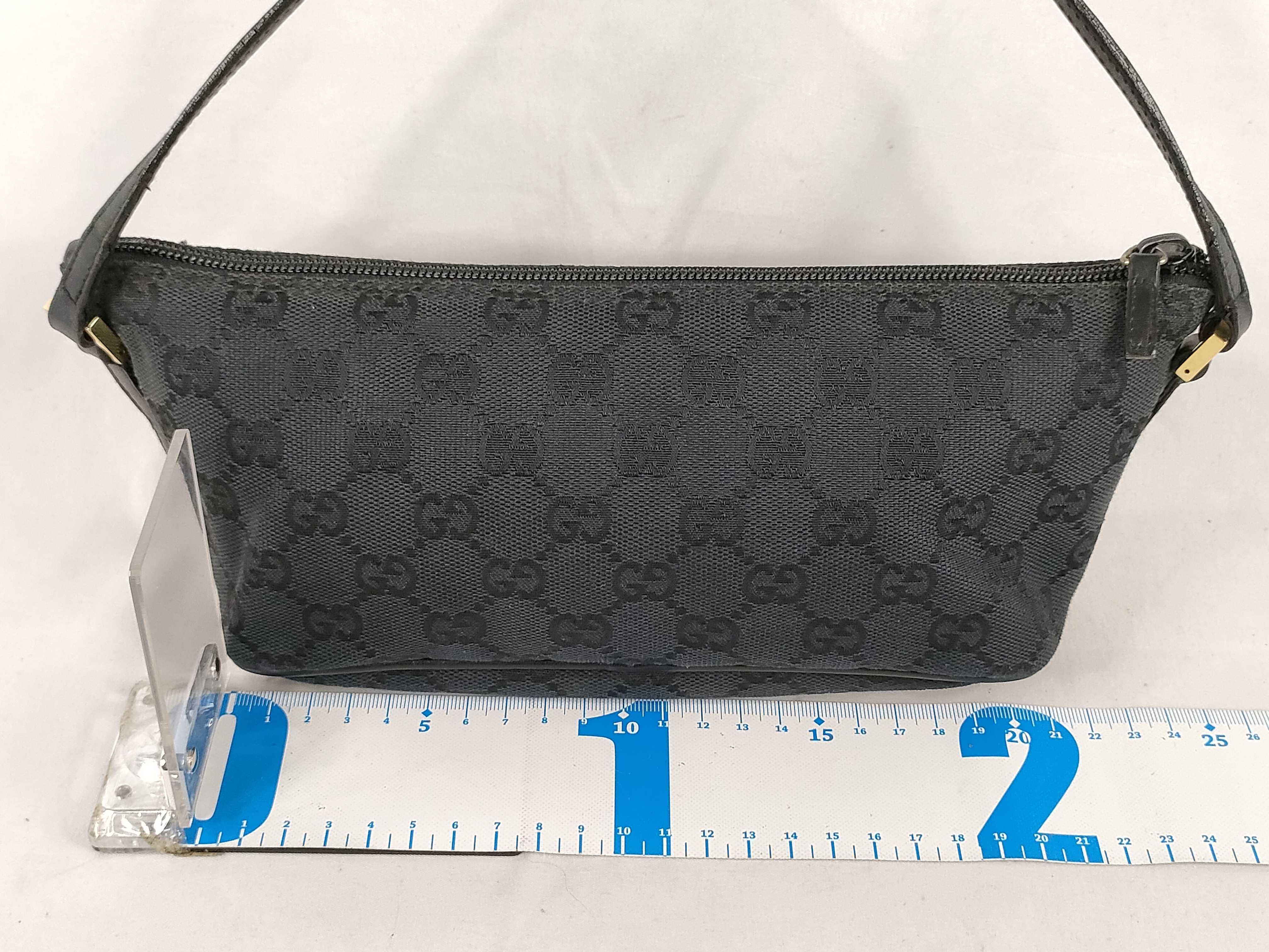 GG Canvas Accessory Pouch Handbag — view 2