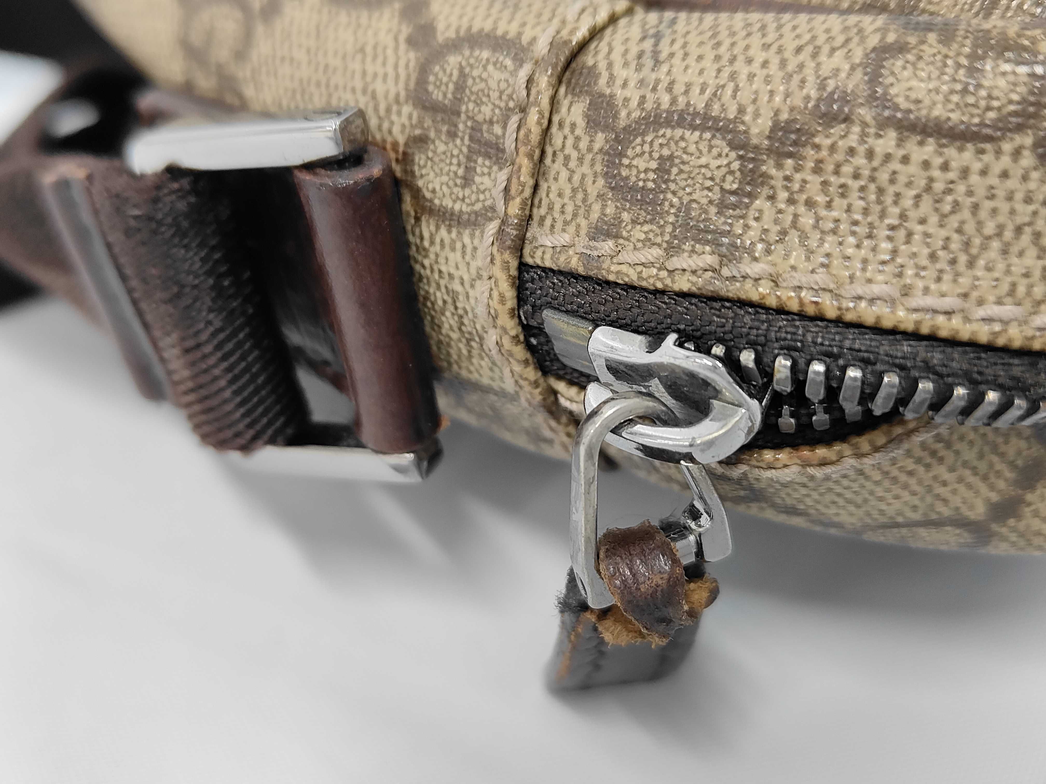 GG Supreme PVC x Leather Shoulder Bag — view 10
