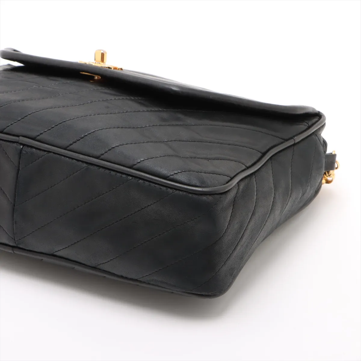 bias stitch lambskin chain shoulder bag fringe black gold hardware 2321211 2nd series — view 3