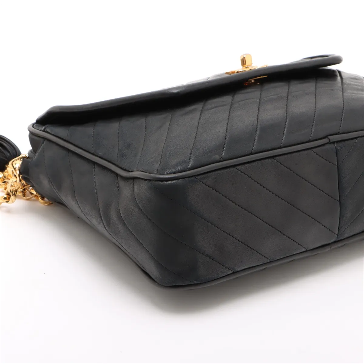bias stitch lambskin chain shoulder bag fringe black gold hardware 2321211 2nd series — view 4