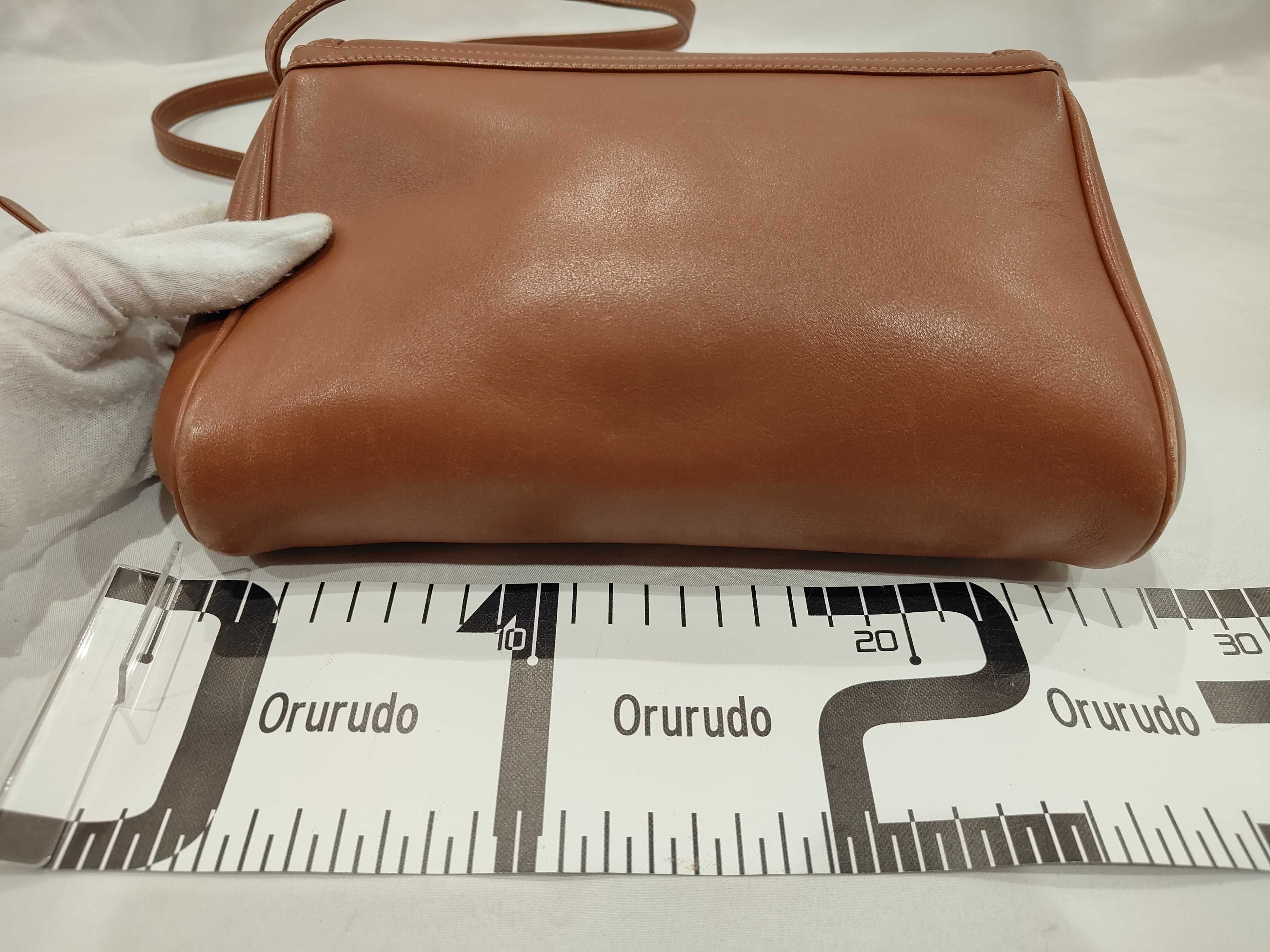 Old Gucci Leather Brown Shoulder Bag — view 2