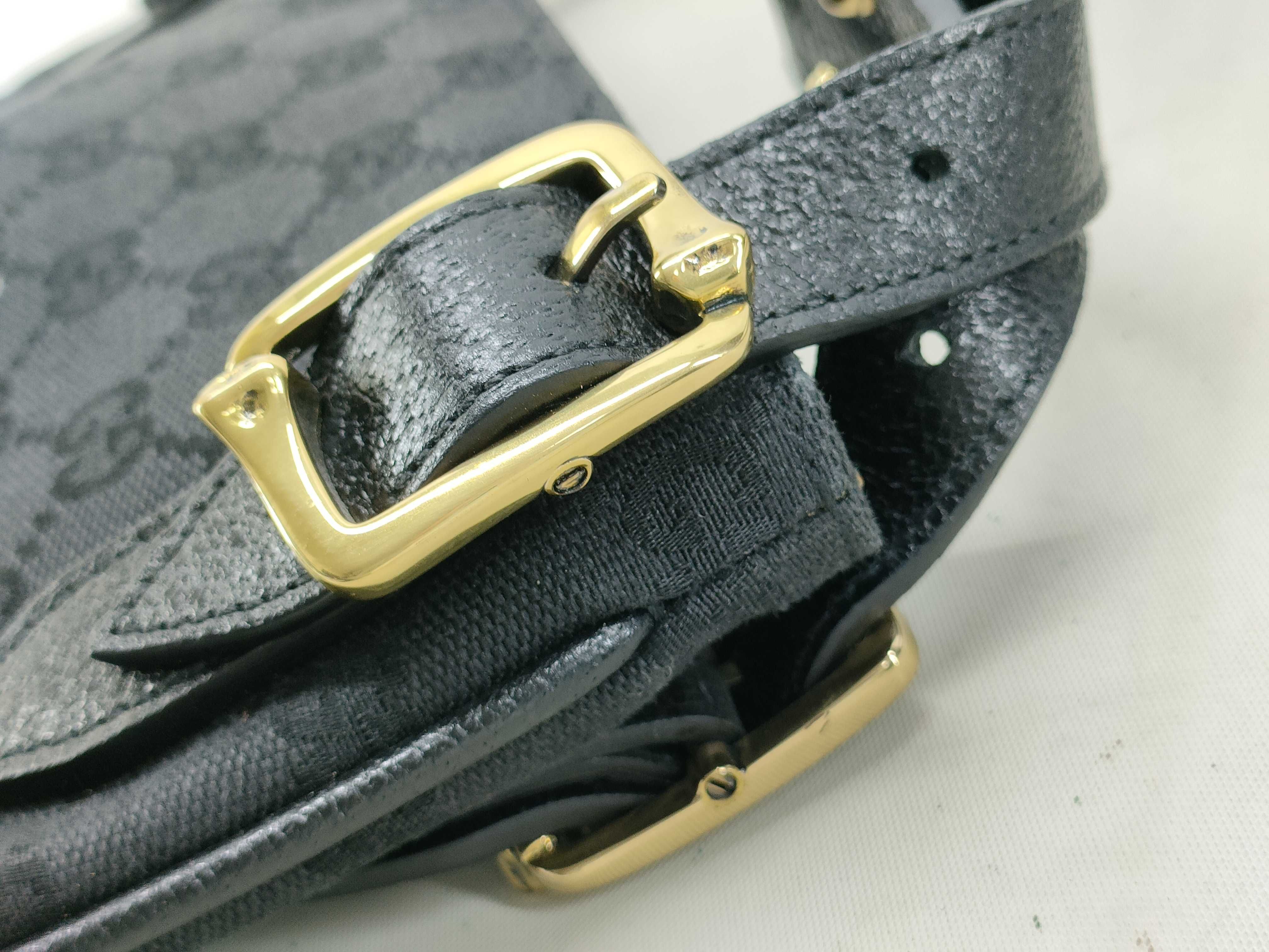 GG Canvas Shoulder Bag (Black & Gold) — view 6