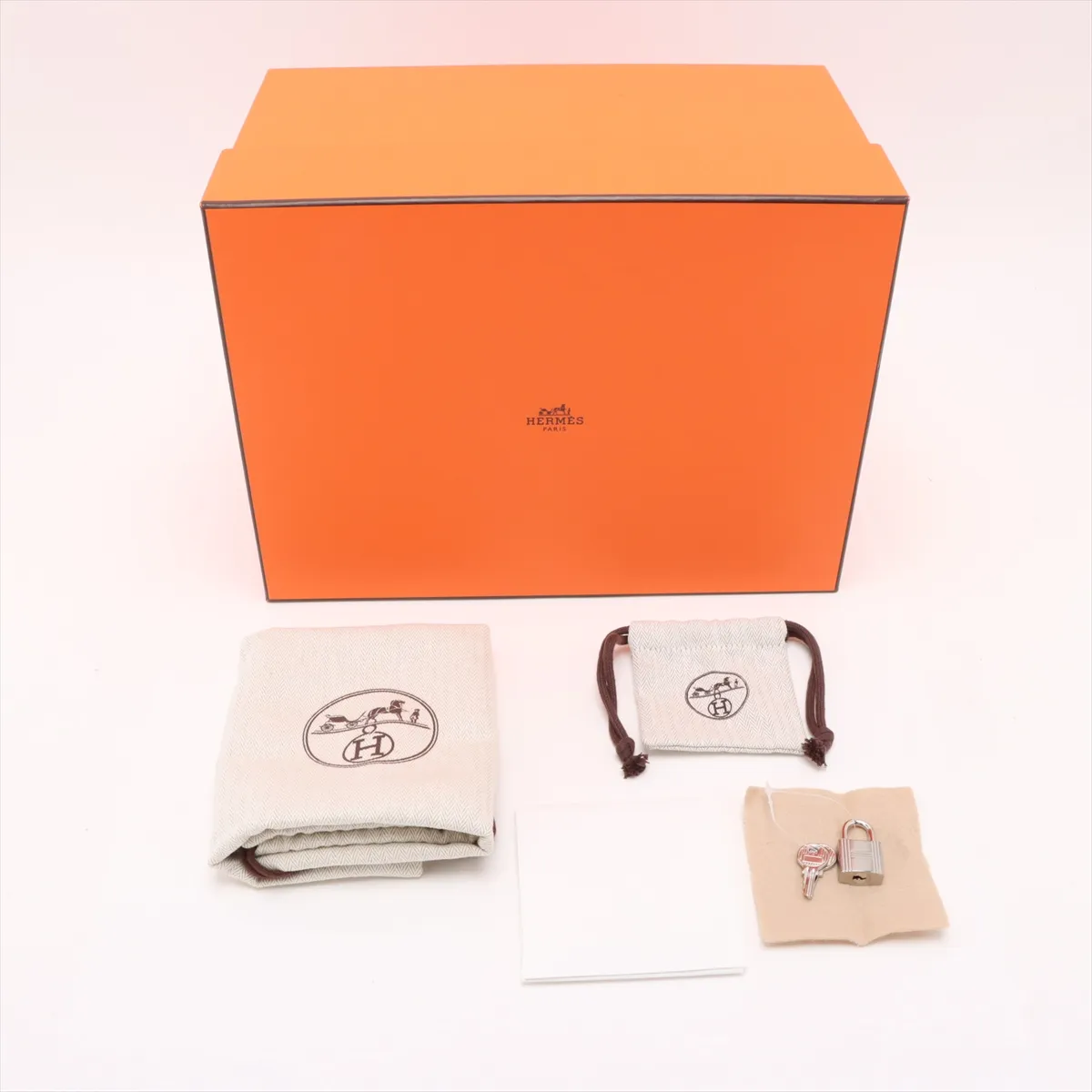 [Individually wrapped] Hermes Picotan Lock 18 PM Taurillon Clemence Black Silver Hardware K:2025 — view 9