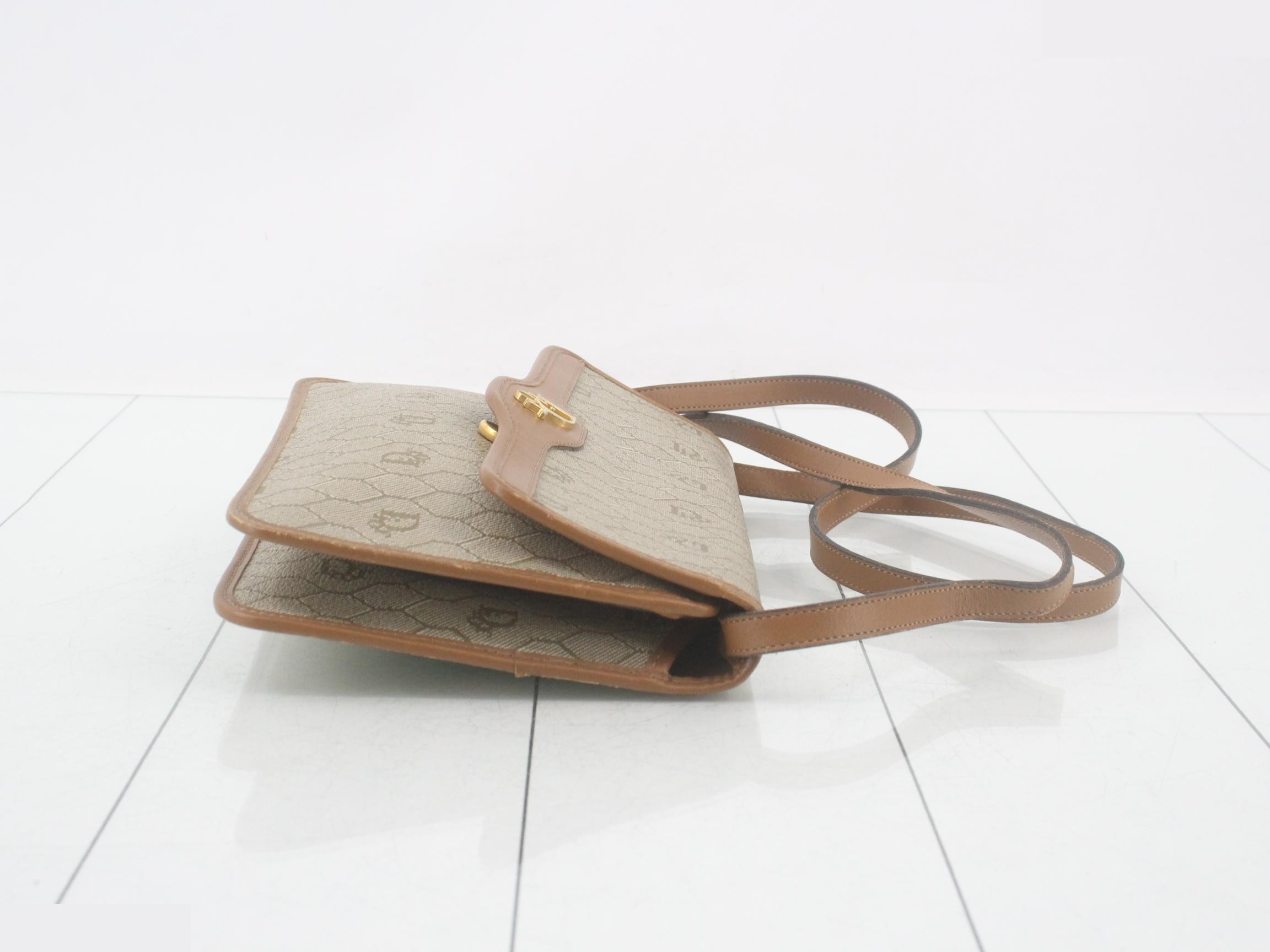 Other lines: Bags and shoulder bags — view 3