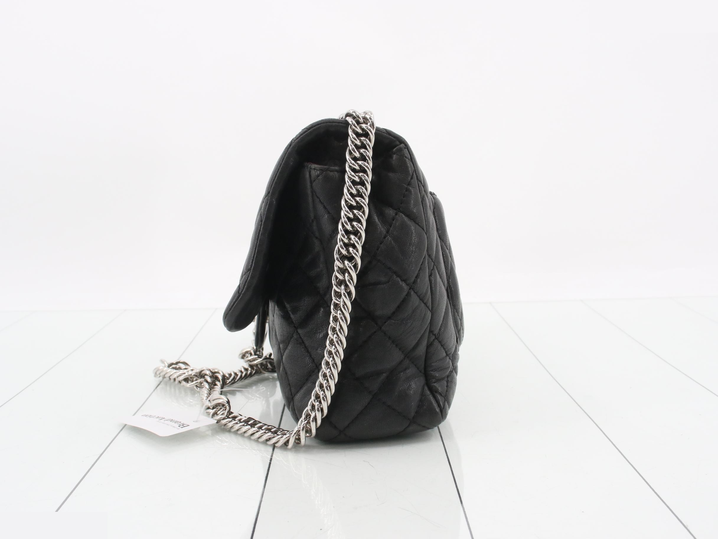 Matelassé 30 Double Chain Shoulder Bag, Lambskin, Black, Silver Hardware, Serial Number — view 3