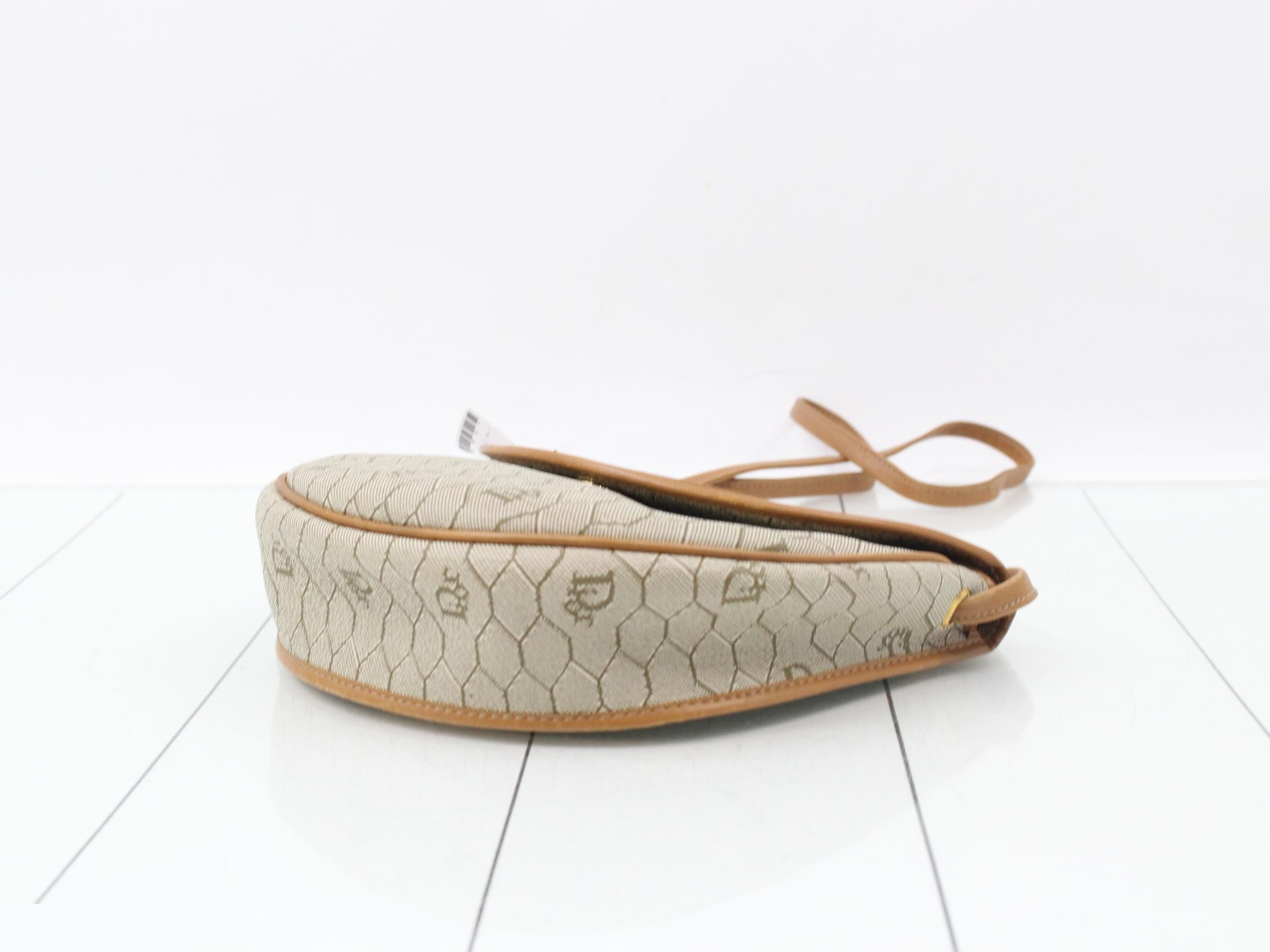 Honeycomb Shoulder Bag — view 6