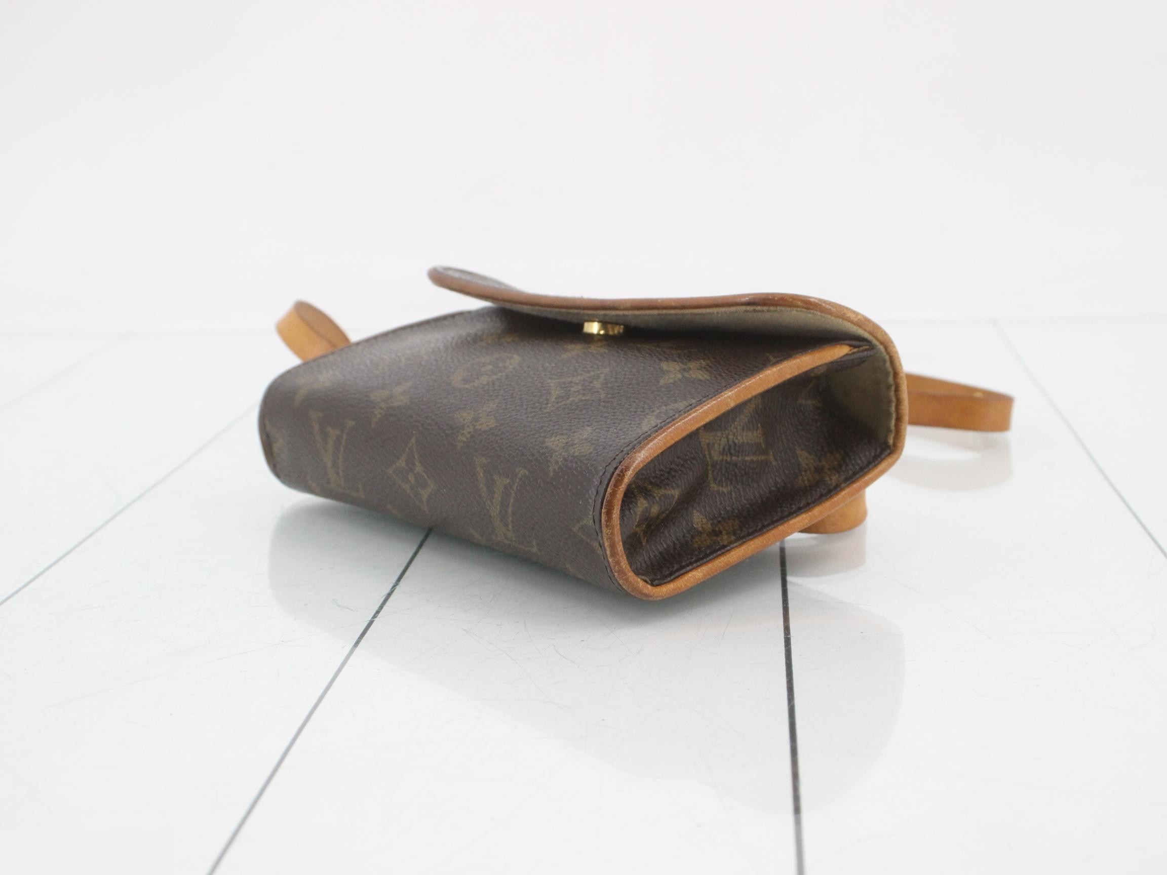 Florentine Pochette with Shoulder Strap — view 6