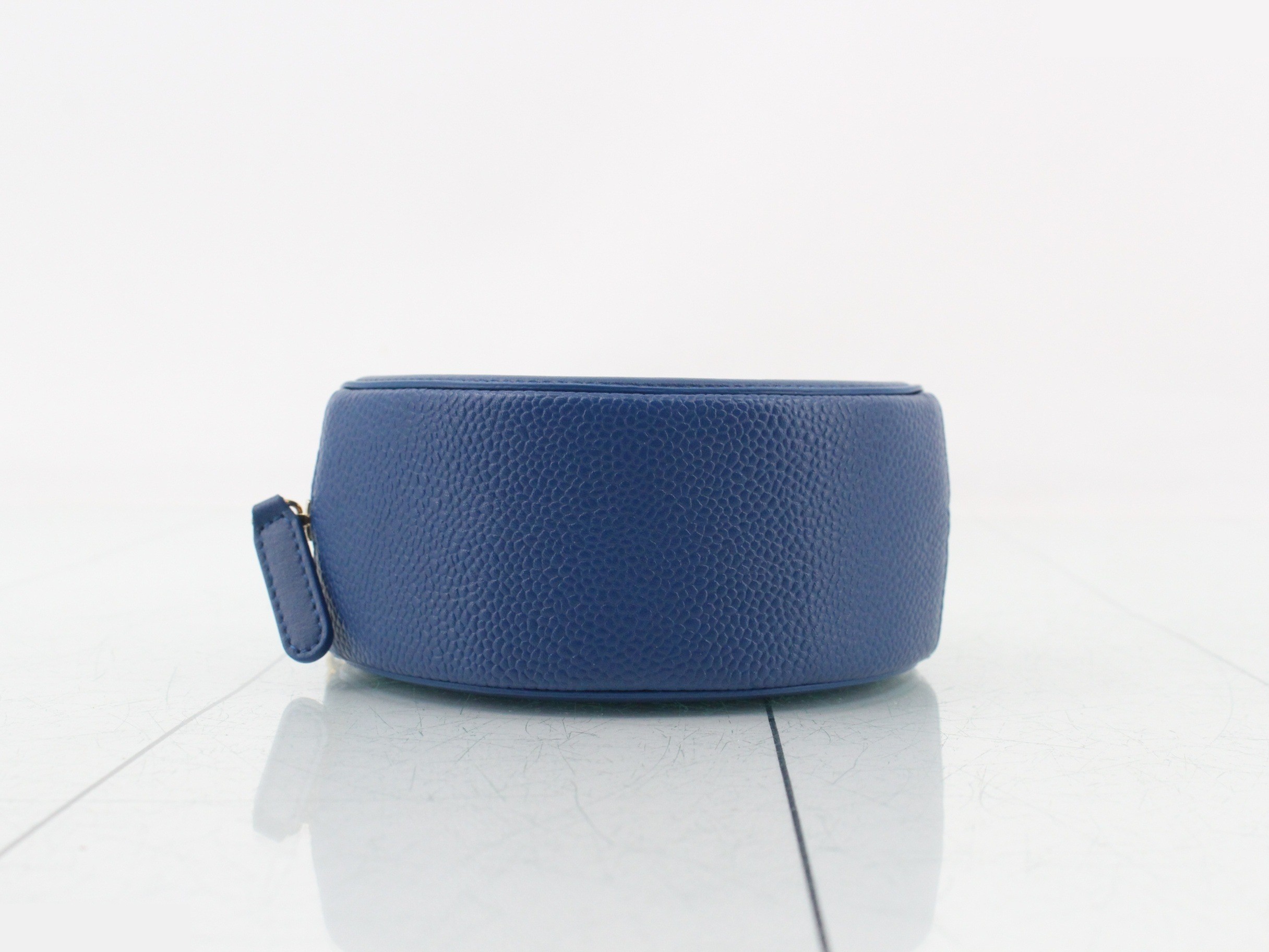 CC Filigree Caviar Skin Round Chain Shoulder Bag (Blue) — view 3