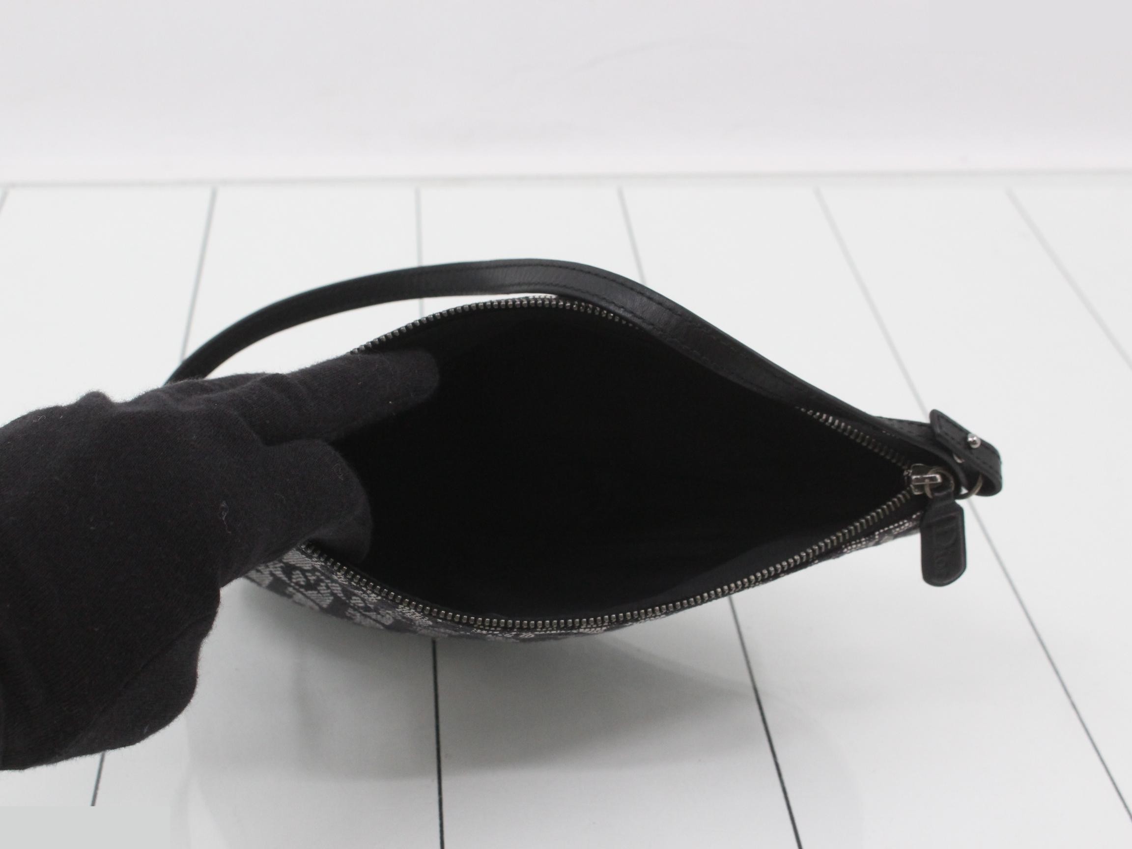 Trotter handbag, Trotter saddle, black — view 4