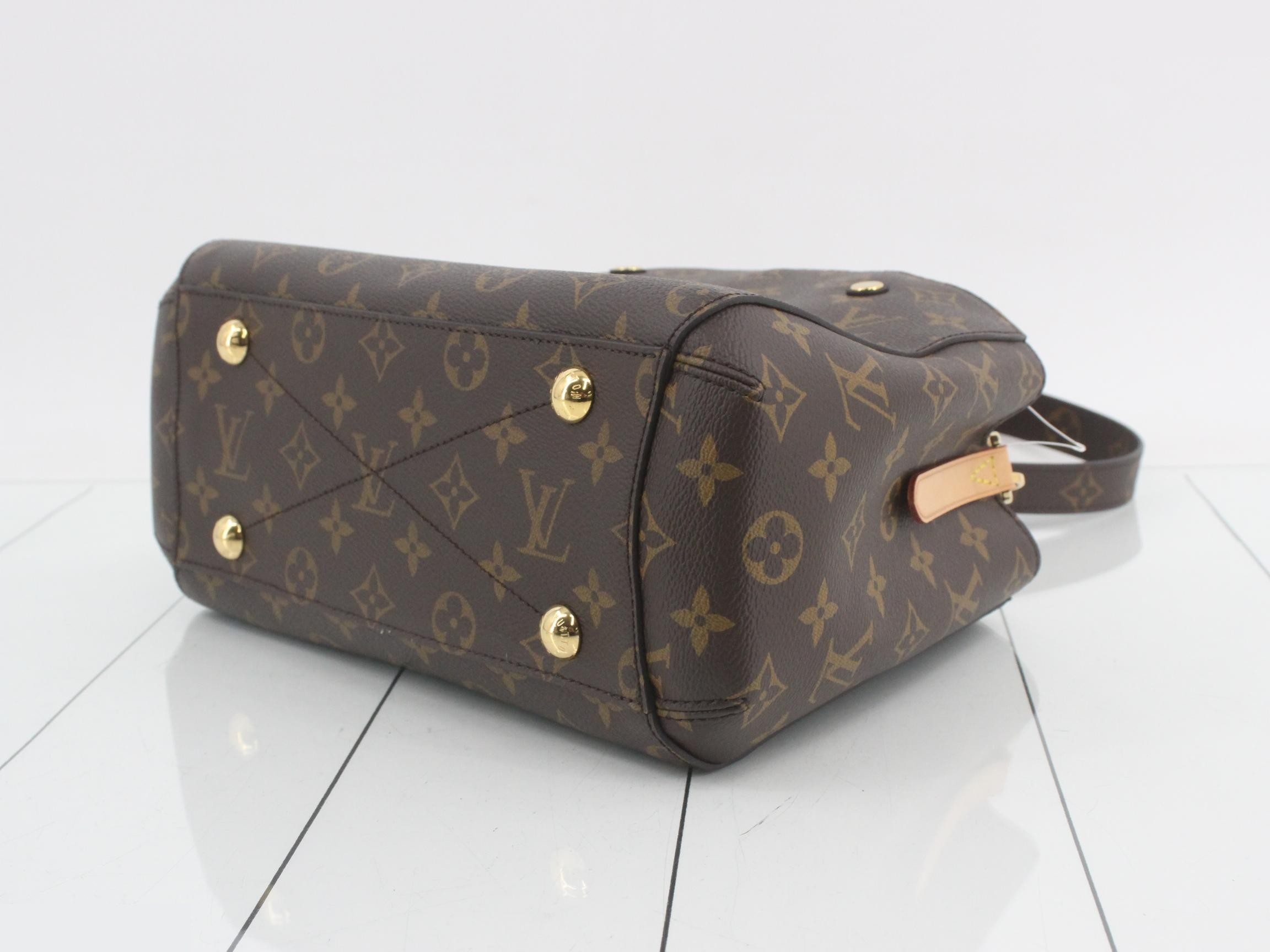 Monogram Montaigne BB M41055 Shoulder Bag — view 6