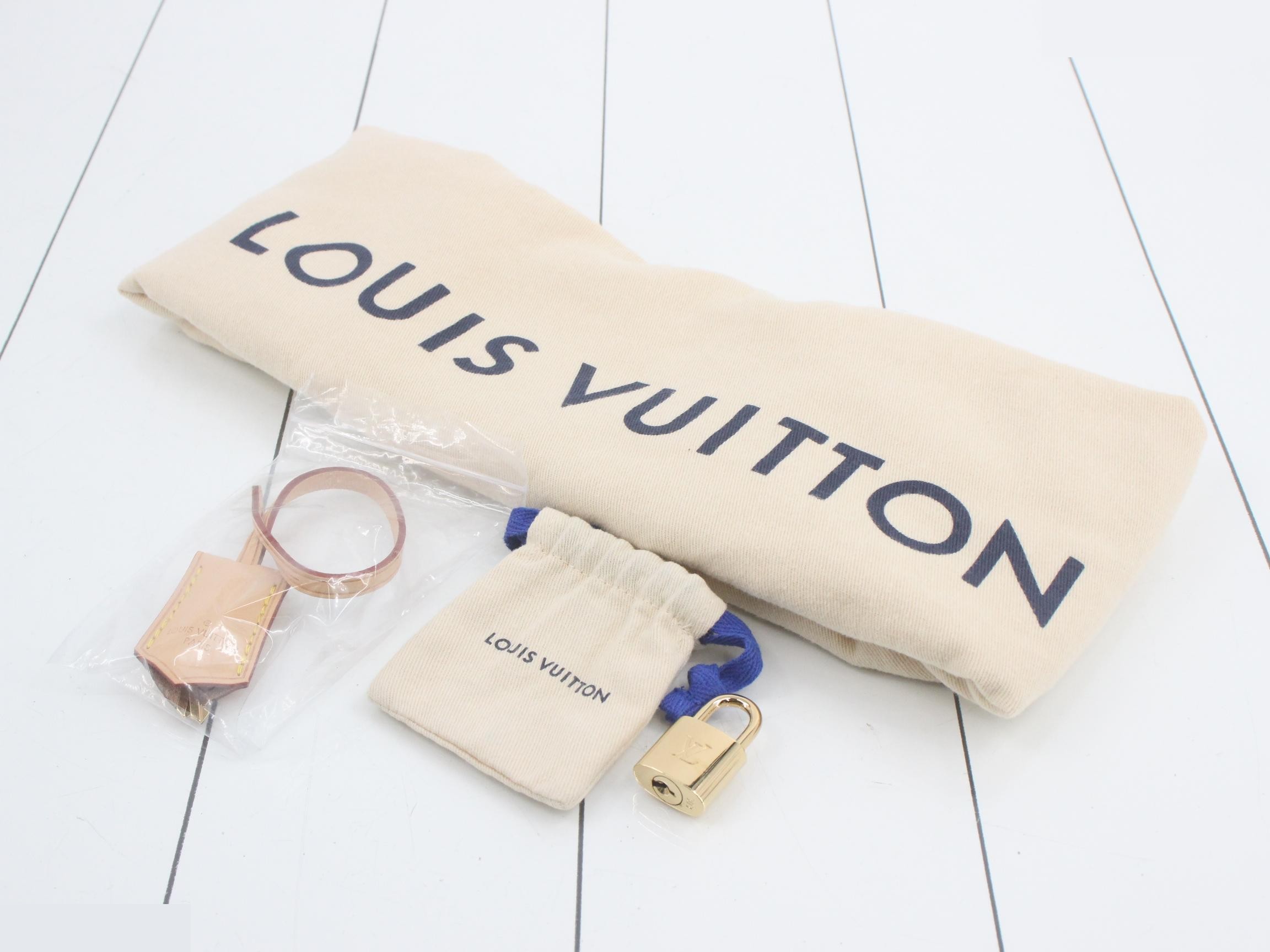 Monogram Montaigne BB M41055 Shoulder Bag — view 7