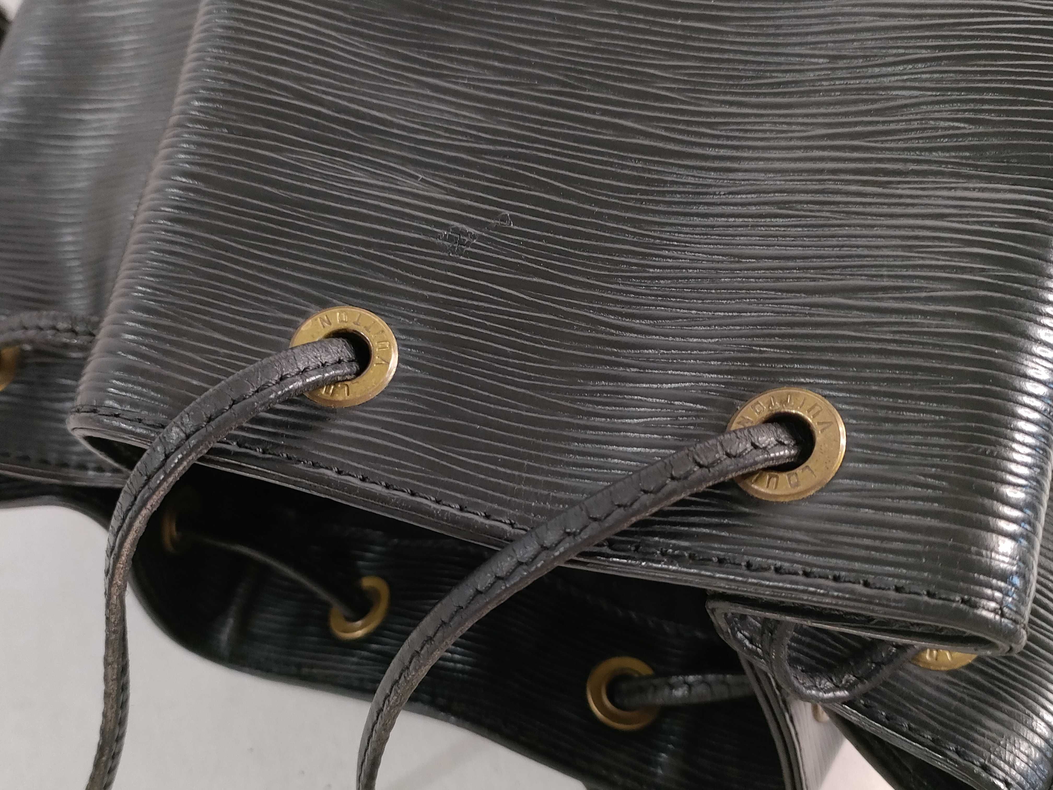 Epi Noe Shoulder Bag — view 12