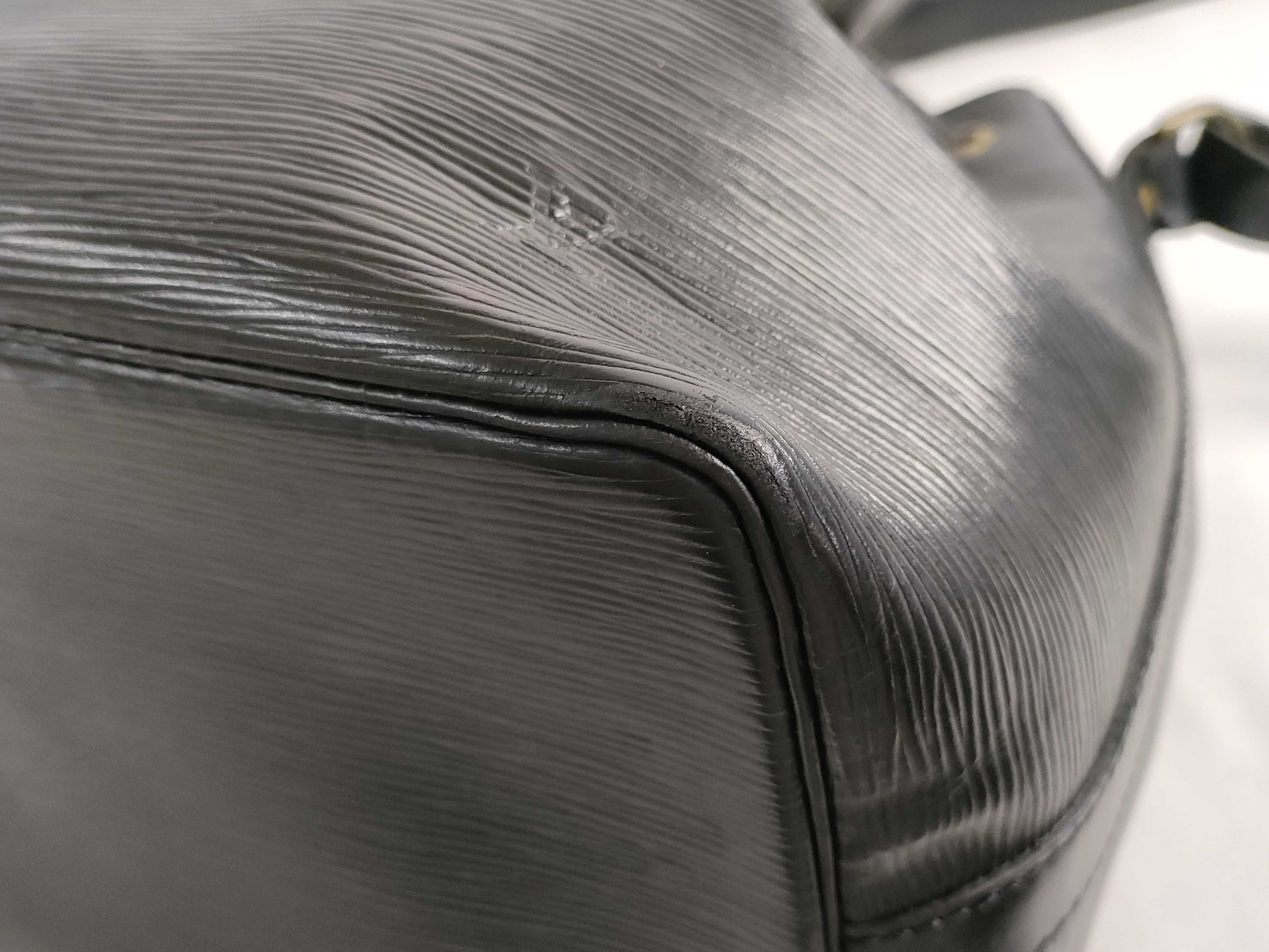 Epi Noe Shoulder Bag — view 6