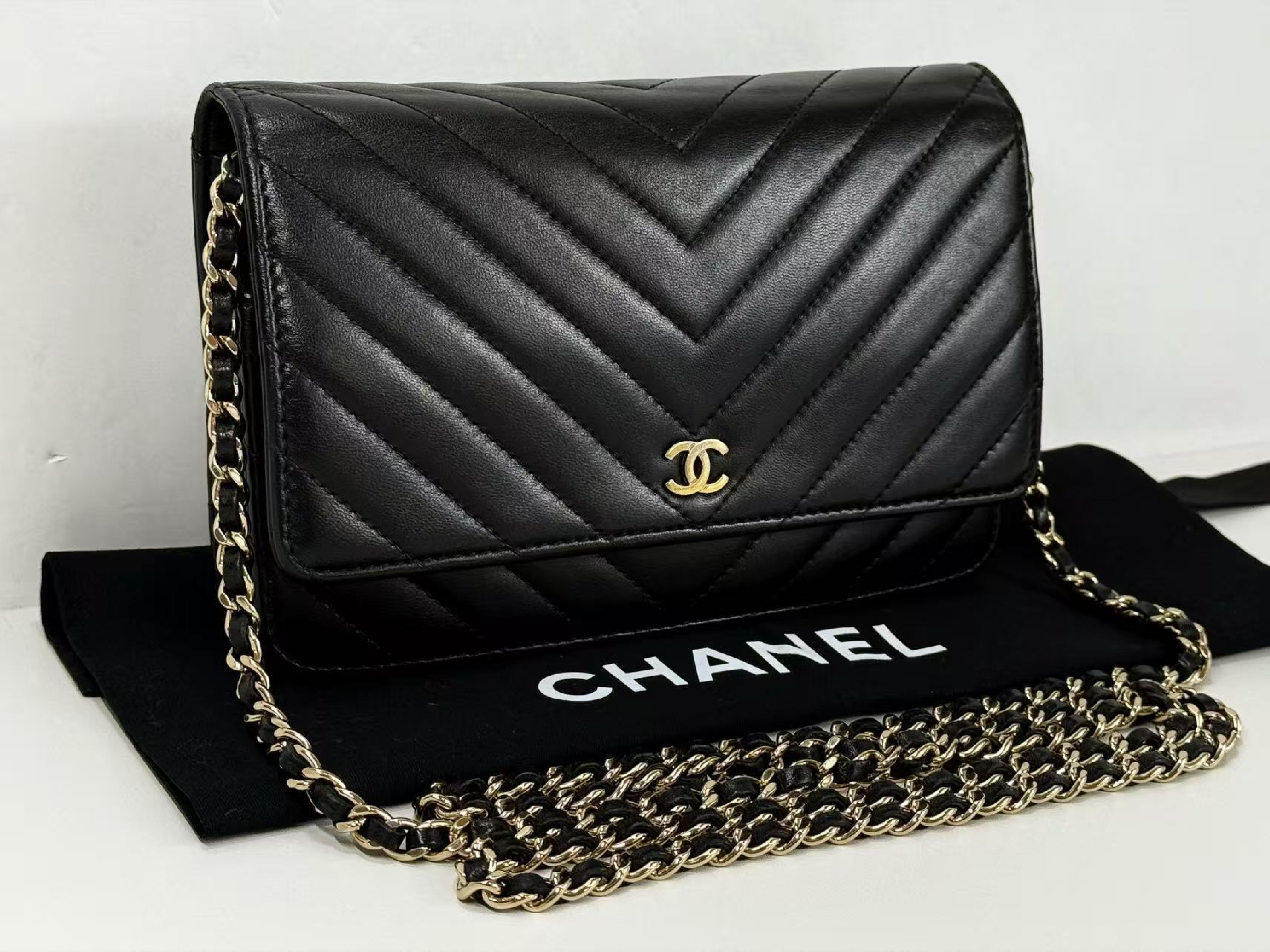 Black Chevron Shoulder Bag, WOC, Approx. 19cm W, Serial Number , Gold Hardware, with Dust Bag and Seal, 24816778, Rank B — view 2