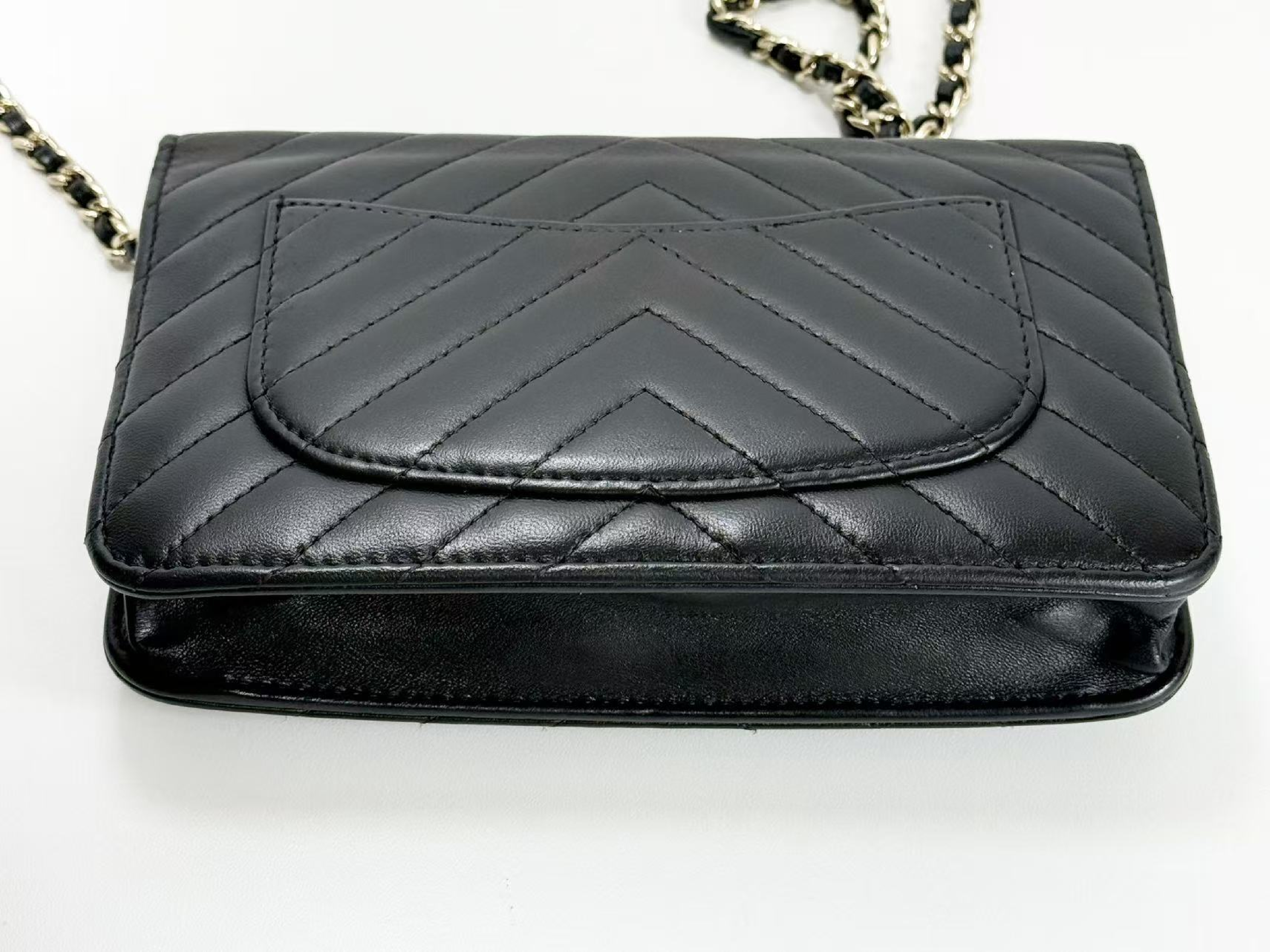 Black Chevron Shoulder Bag, WOC, Approx. 19cm W, Serial Number , Gold Hardware, with Dust Bag and Seal, 24816778, Rank B — view 11